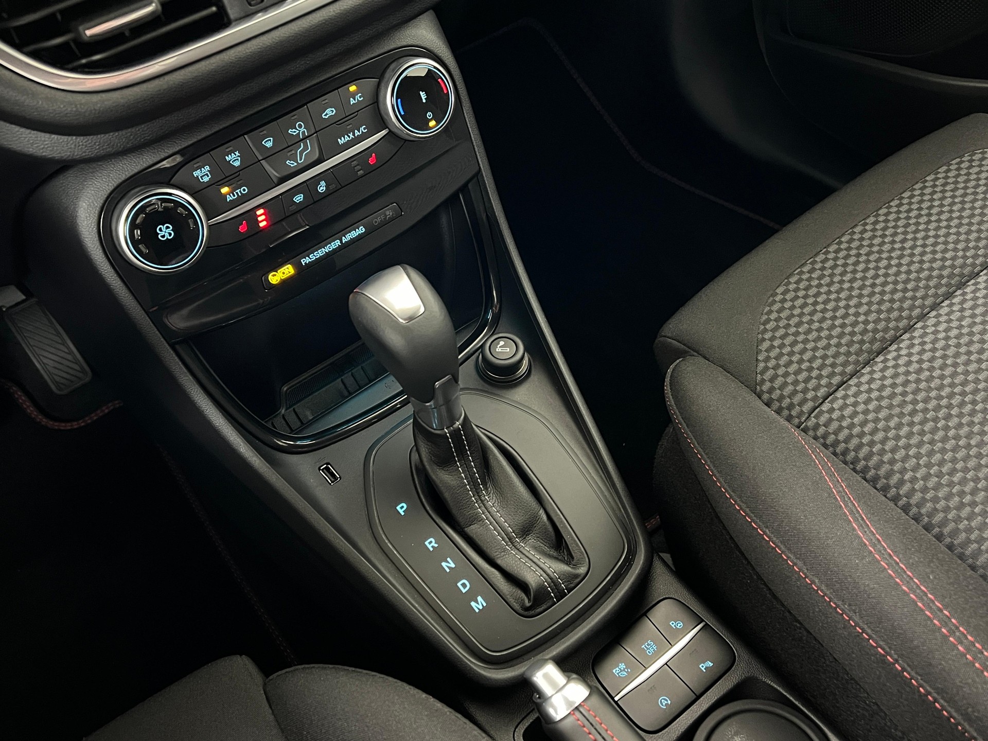 FORD Puma 1.0 EcoB Hybrid 155 ST-Line / ab 3,99% Leasing bei Abschluss einer Protect Autoversicherung-image-13