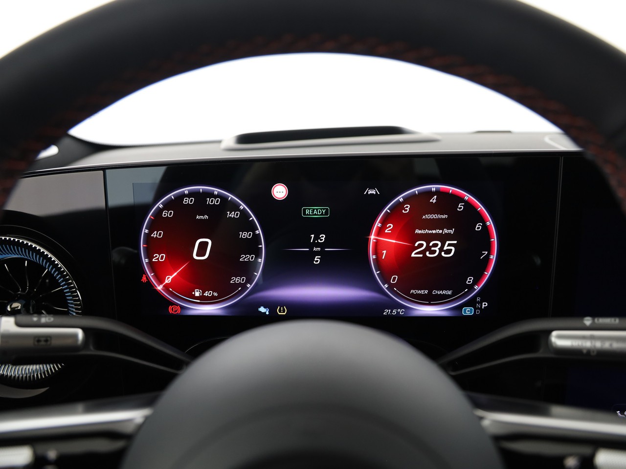 MERCEDES-BENZ CLA 220 8G-DCT 4Matic-image-16