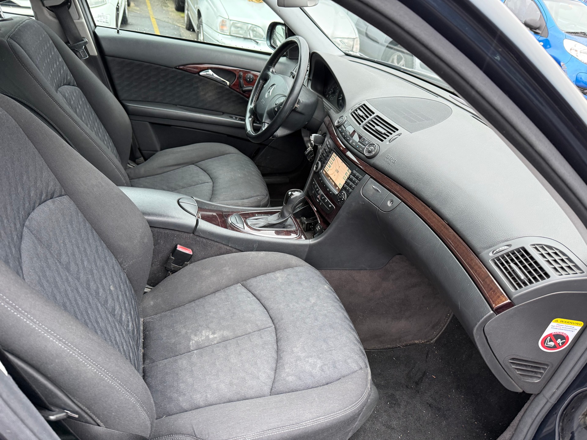 MERCEDES-BENZ E 280 Elégance 4Matic Automatic-image-6