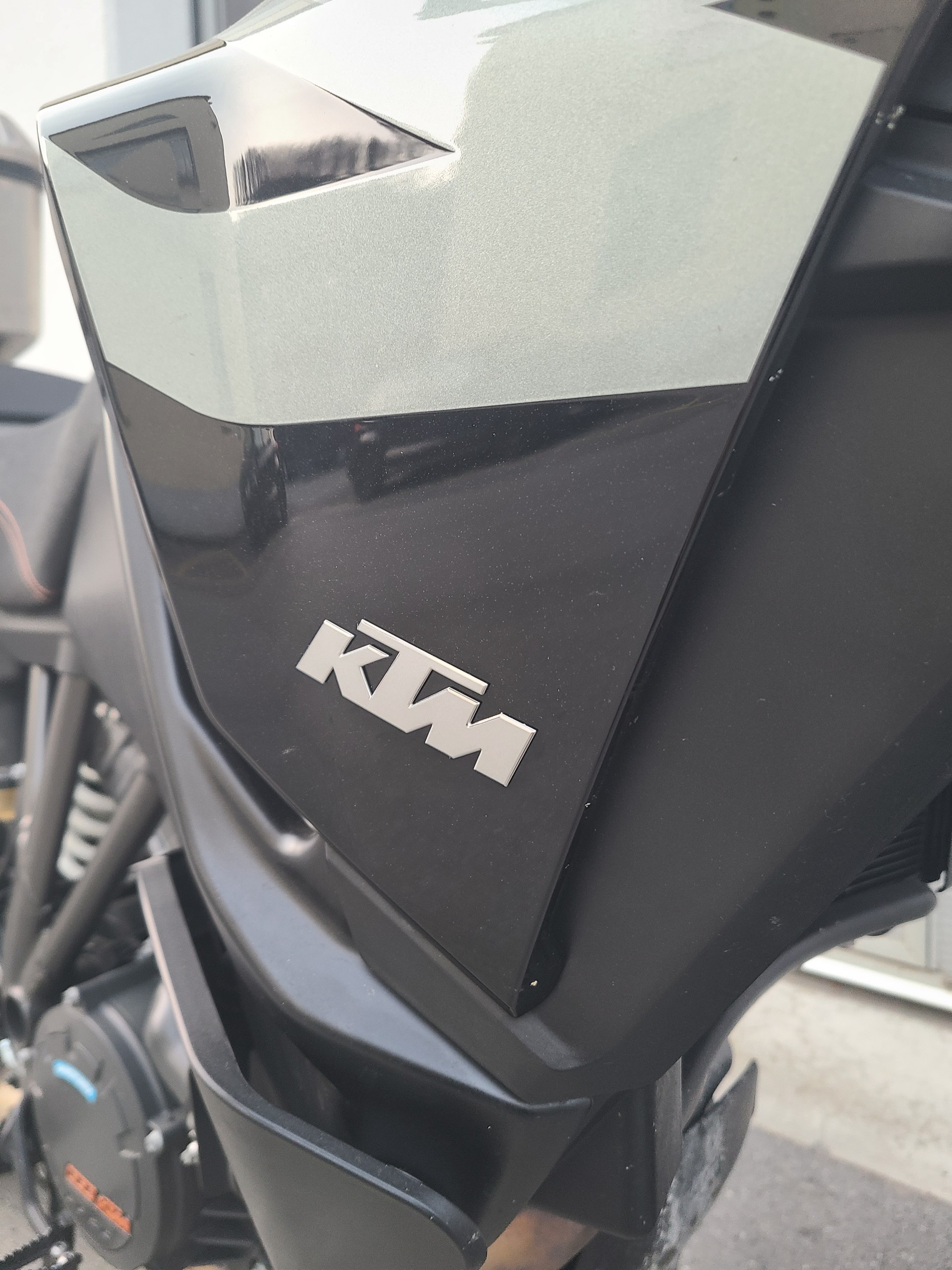 KTM 1290 Super Adventure S ABS-image-10