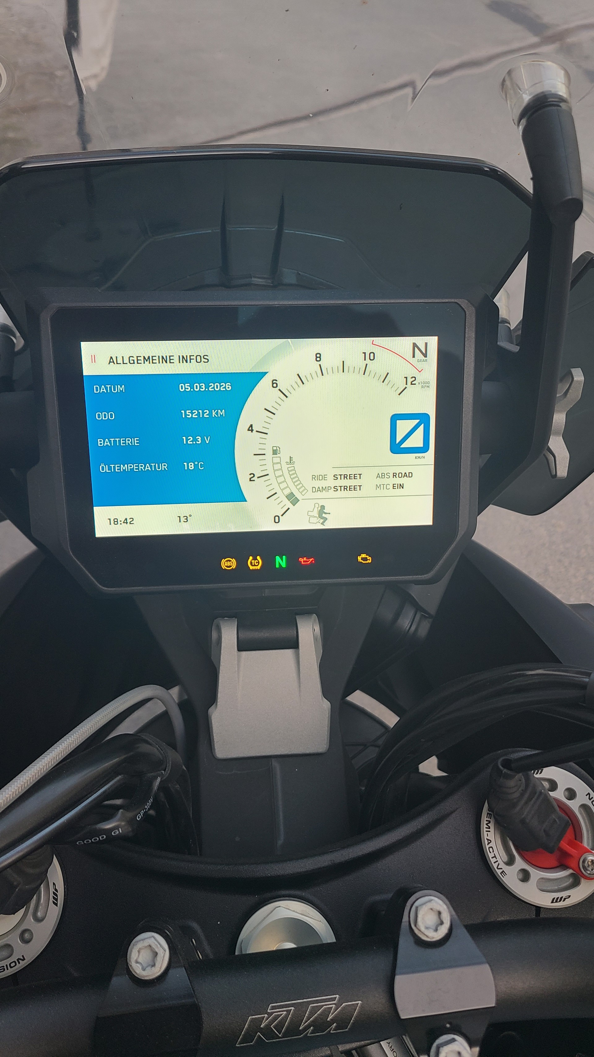 KTM 1290 Super Adventure S ABS-image-14
