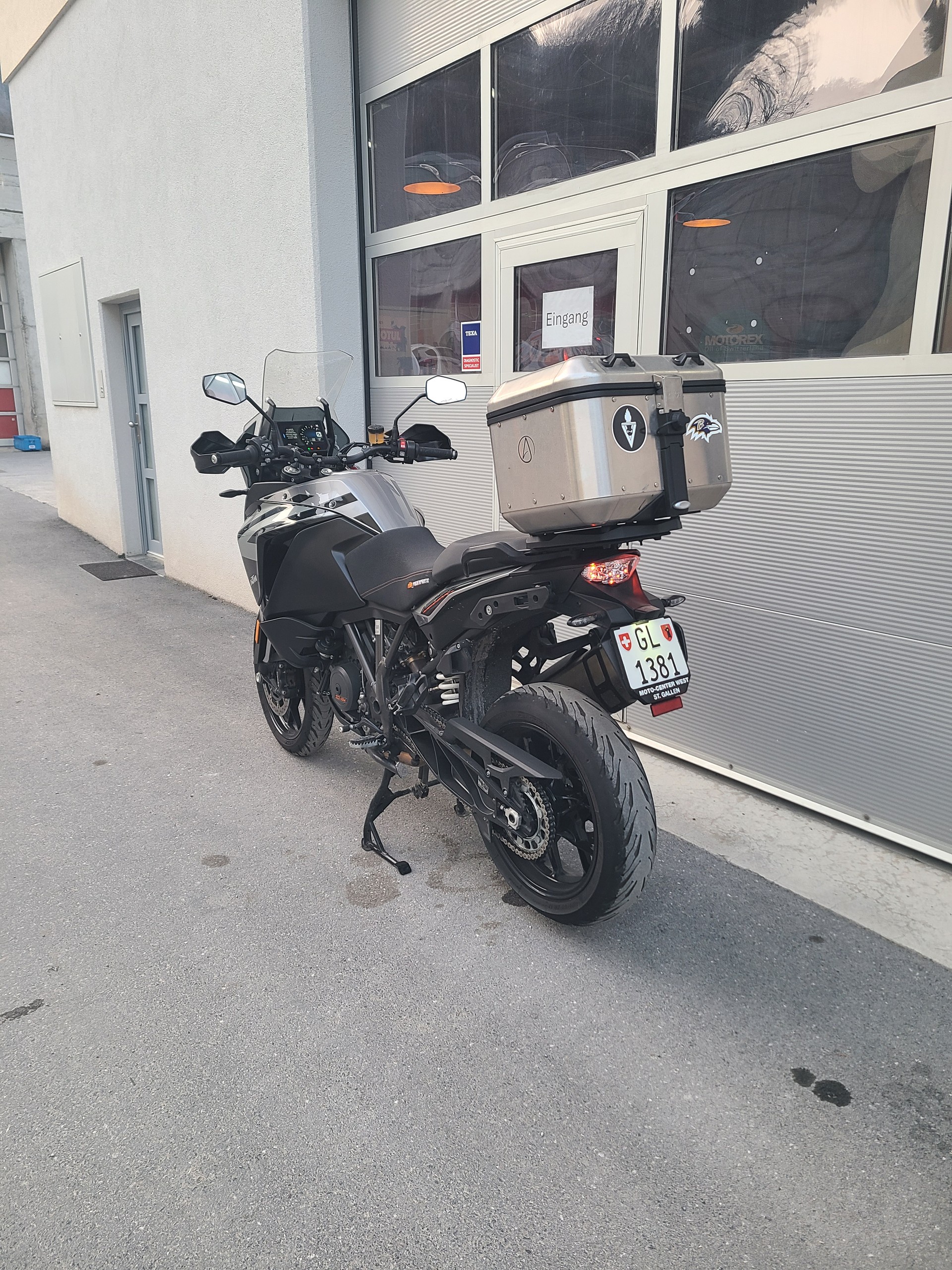 KTM 1290 Super Adventure S ABS-image-4