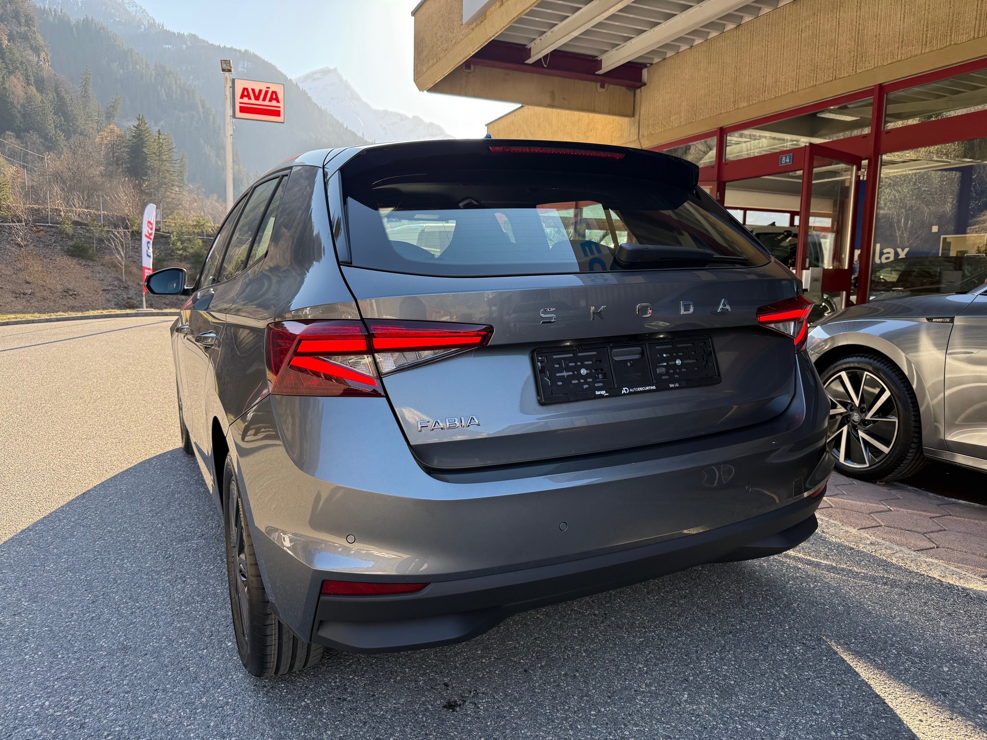 SKODA Fabia 1.0 TSI Selection DSG-image-4
