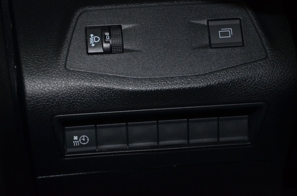 TOYOTA Proace City Van EV Advanced Long L2-image-18
