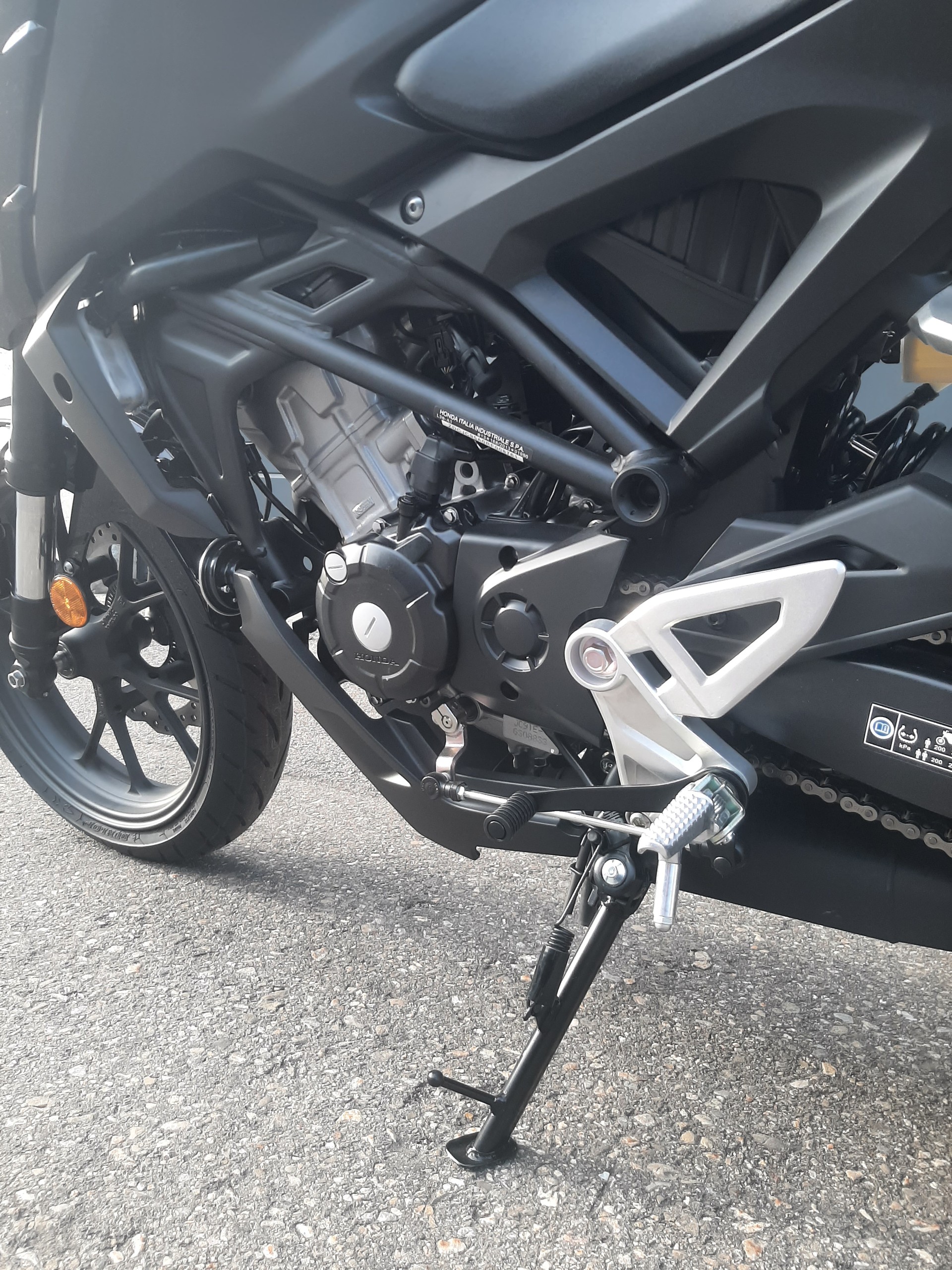 HONDA CB 125 R-image-3