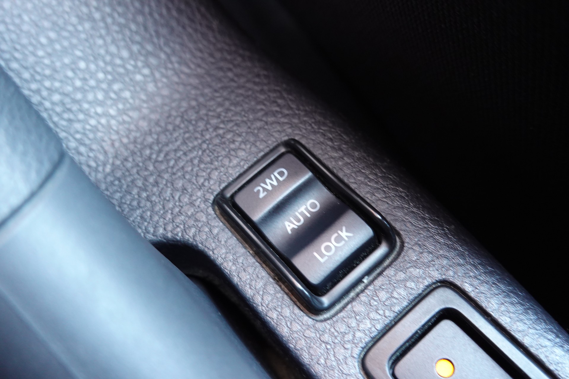 SUZUKI SX4 1.6 16V GL Top 4WD Automatic-image-16