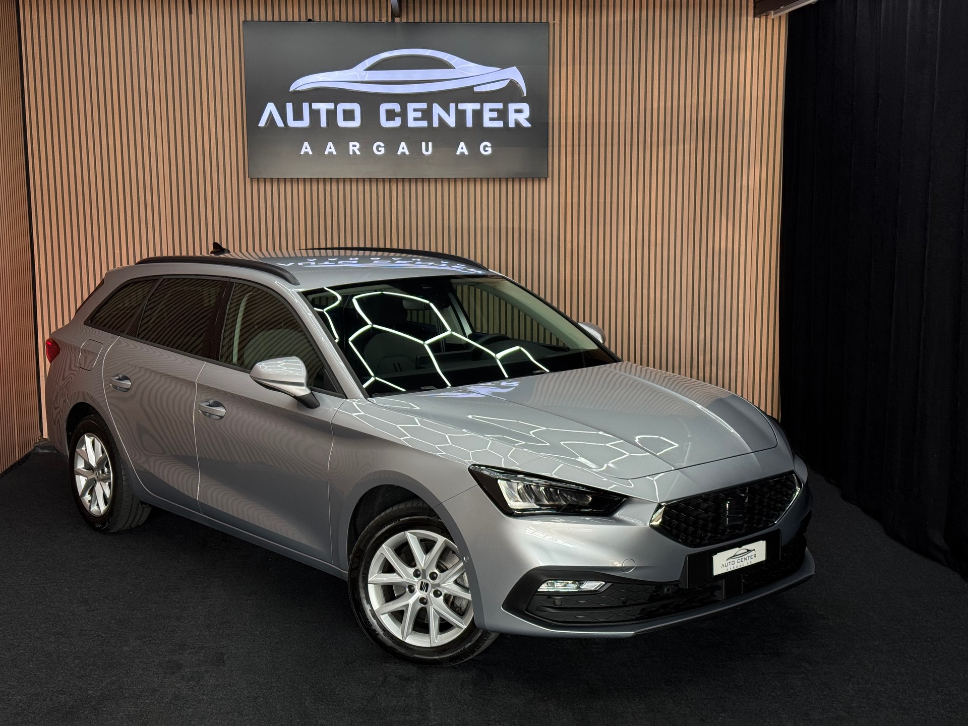 SEAT Leon ST 2.0 TDI Style DSG | 1 Jahr Garantie | CH-Fahrzeug | *ab CHF 199.-/ Monat*
