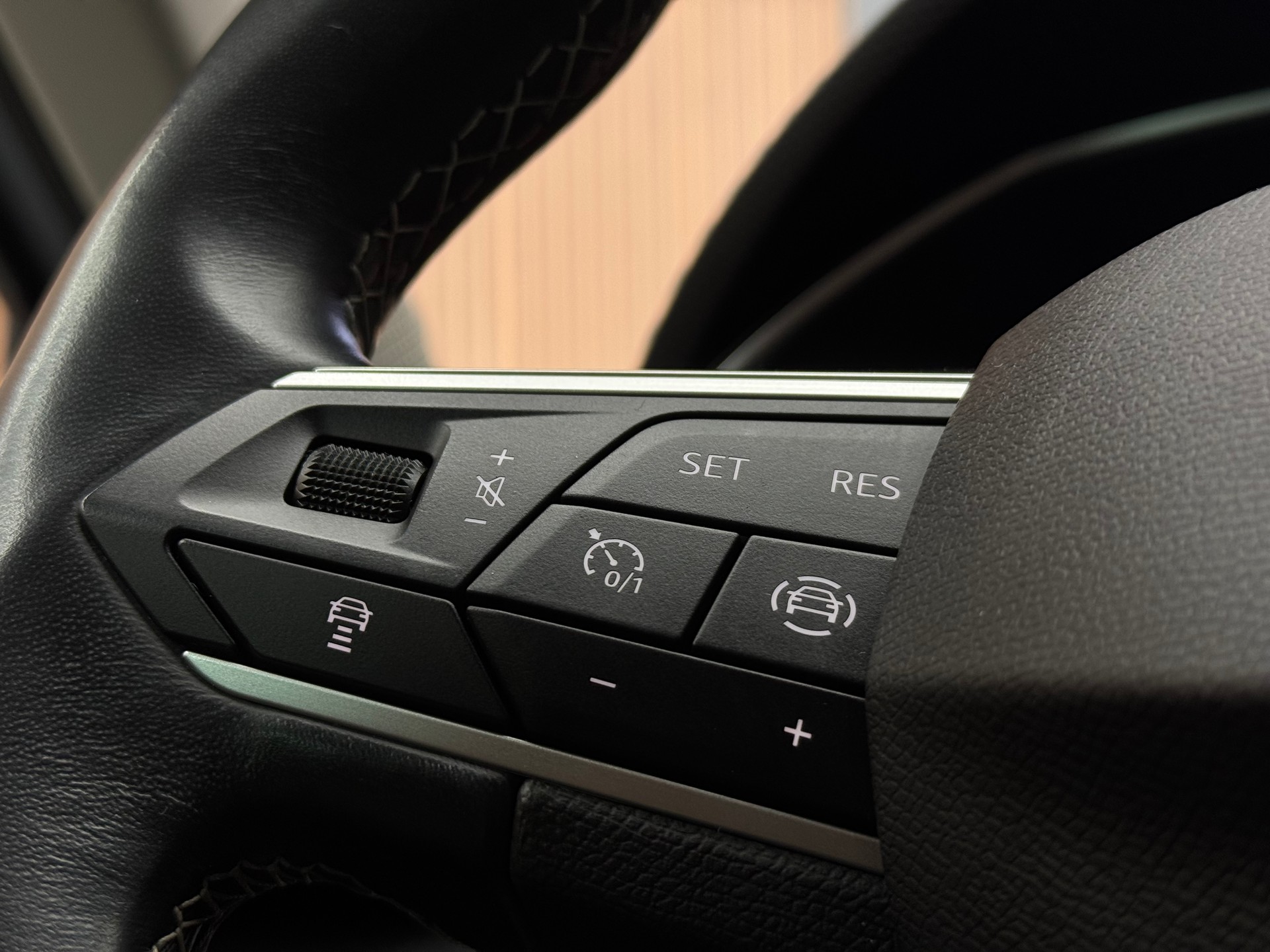 SEAT Leon ST 2.0 TDI Style DSG | 1 Jahr Garantie | CH-Fahrzeug | *ab CHF 199.-/ Monat*-image-21