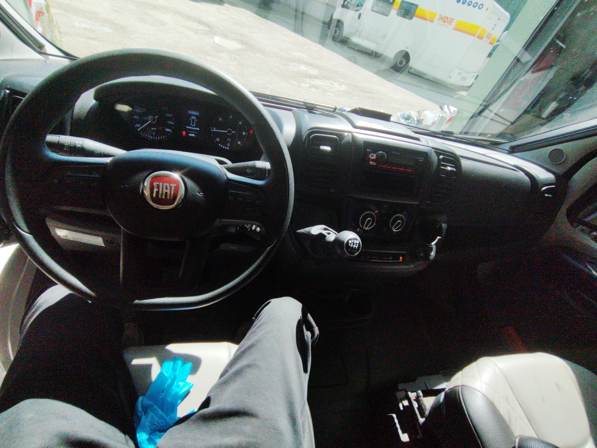 FIAT 2023 Fiat Ducato Weinsberg Carabus | Schaltgetriebe | L3H2-image-5