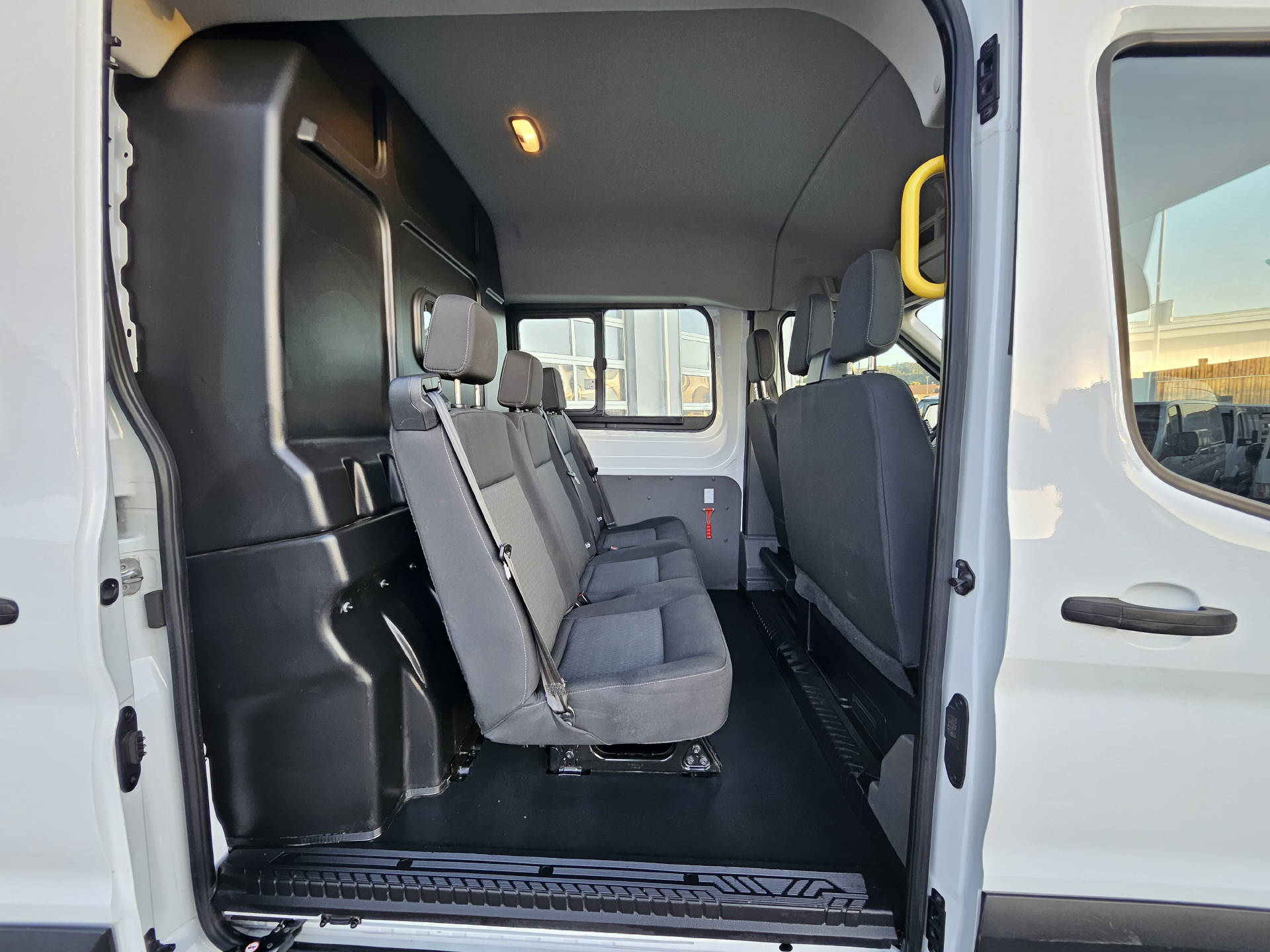 FORD Transit Van 350 L3H2 2.0 EcoBlue 130 Trend MHEV * 6- Plätzer * Tempomat * Klima * AHK * Dachträger *-image-6