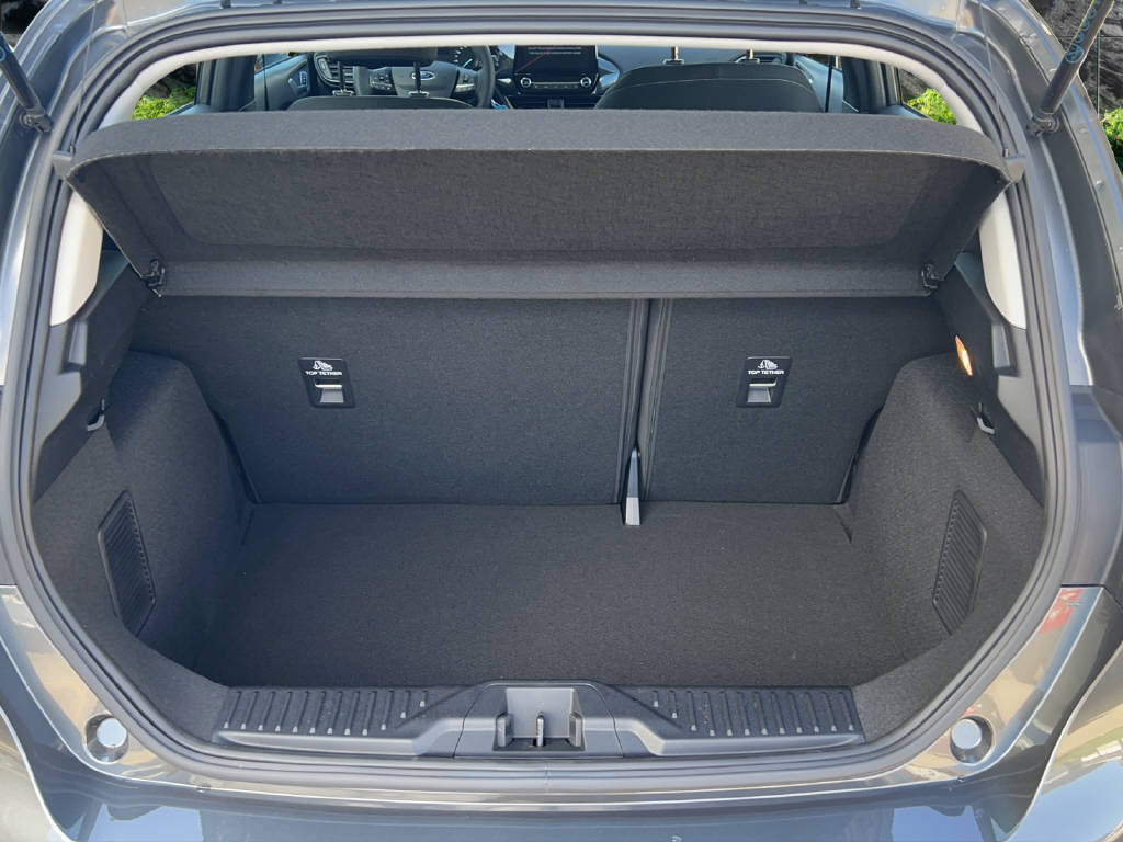 FORD Fiesta 1.0 EcoB Hybrid Active-image-9