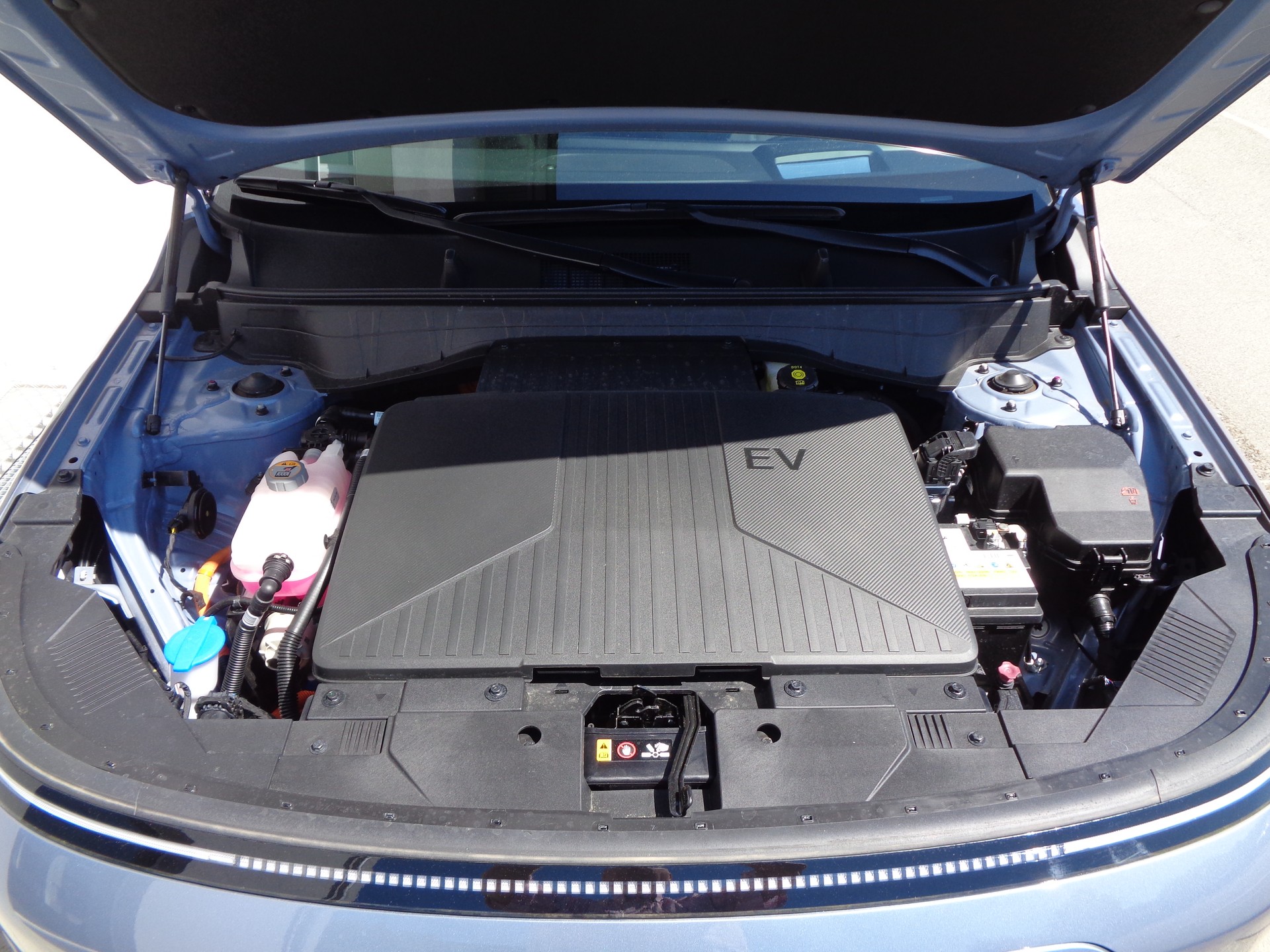 HYUNDAI Kona EV 65.4 kWh Vertex-image-17