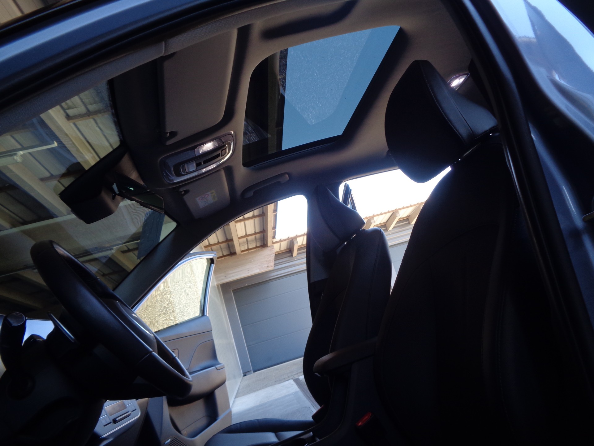 HYUNDAI Kona EV 65.4 kWh Vertex-image-16