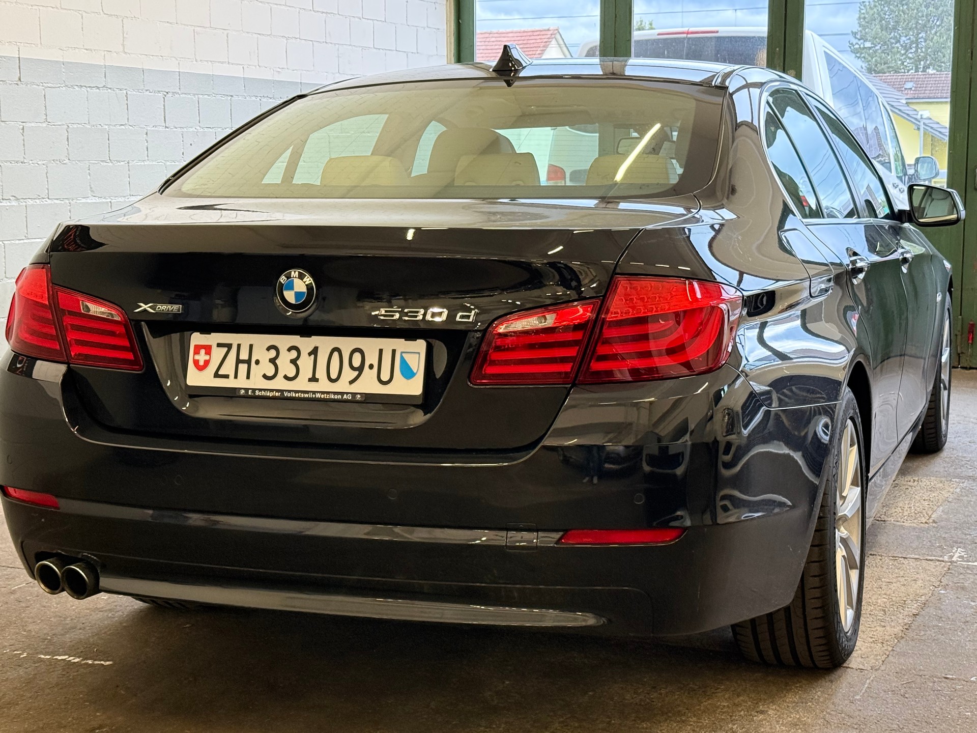 BMW 530d xDrive Steptronic-image-5