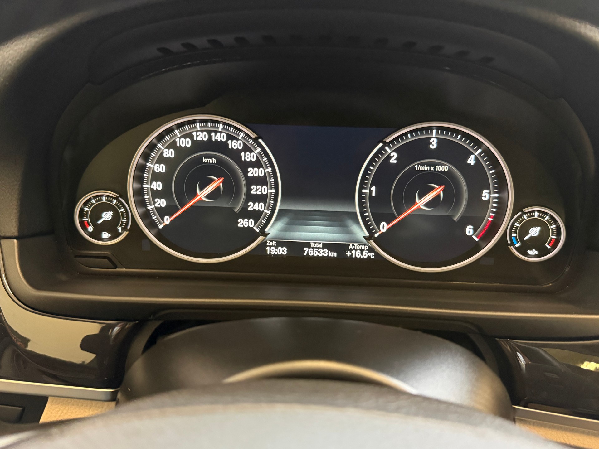 BMW 530d xDrive Steptronic-image-11