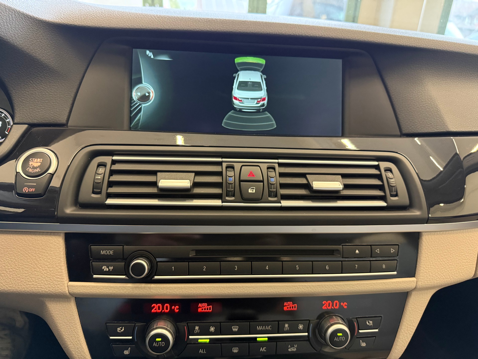 BMW 530d xDrive Steptronic-image-14