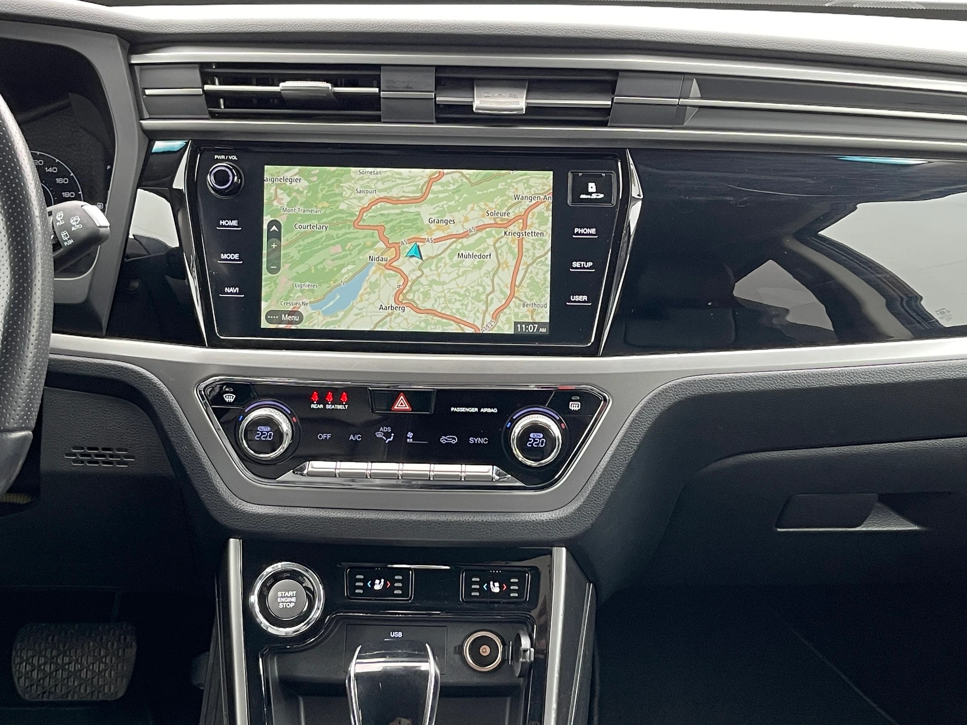 KGM-SsangYong Korando 1.6e Xdi Sapphire 4WD Automat-image-9