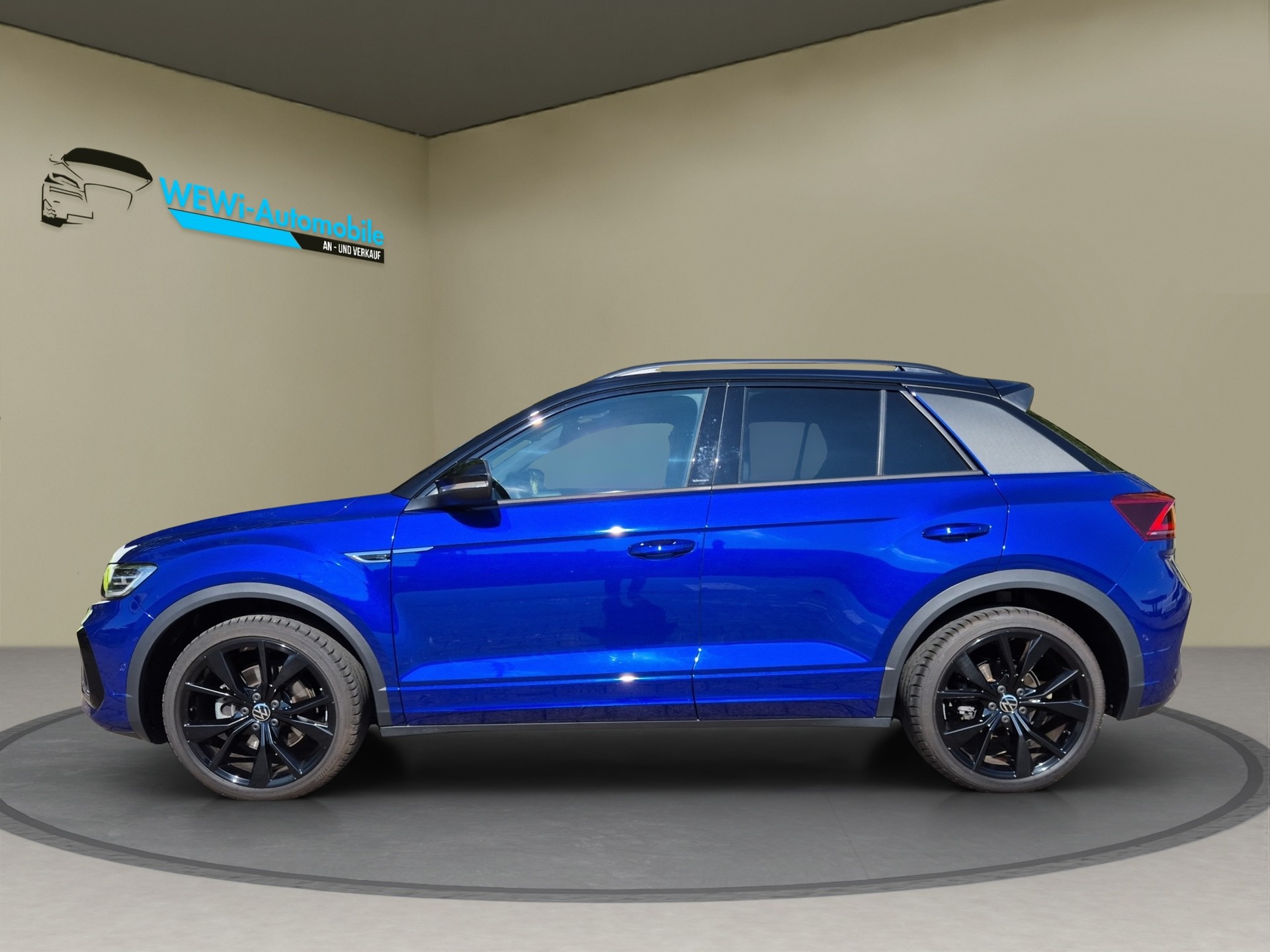 VW T-Roc 2.0 TSI R-Line DSG 4Motion-showroom-element-1