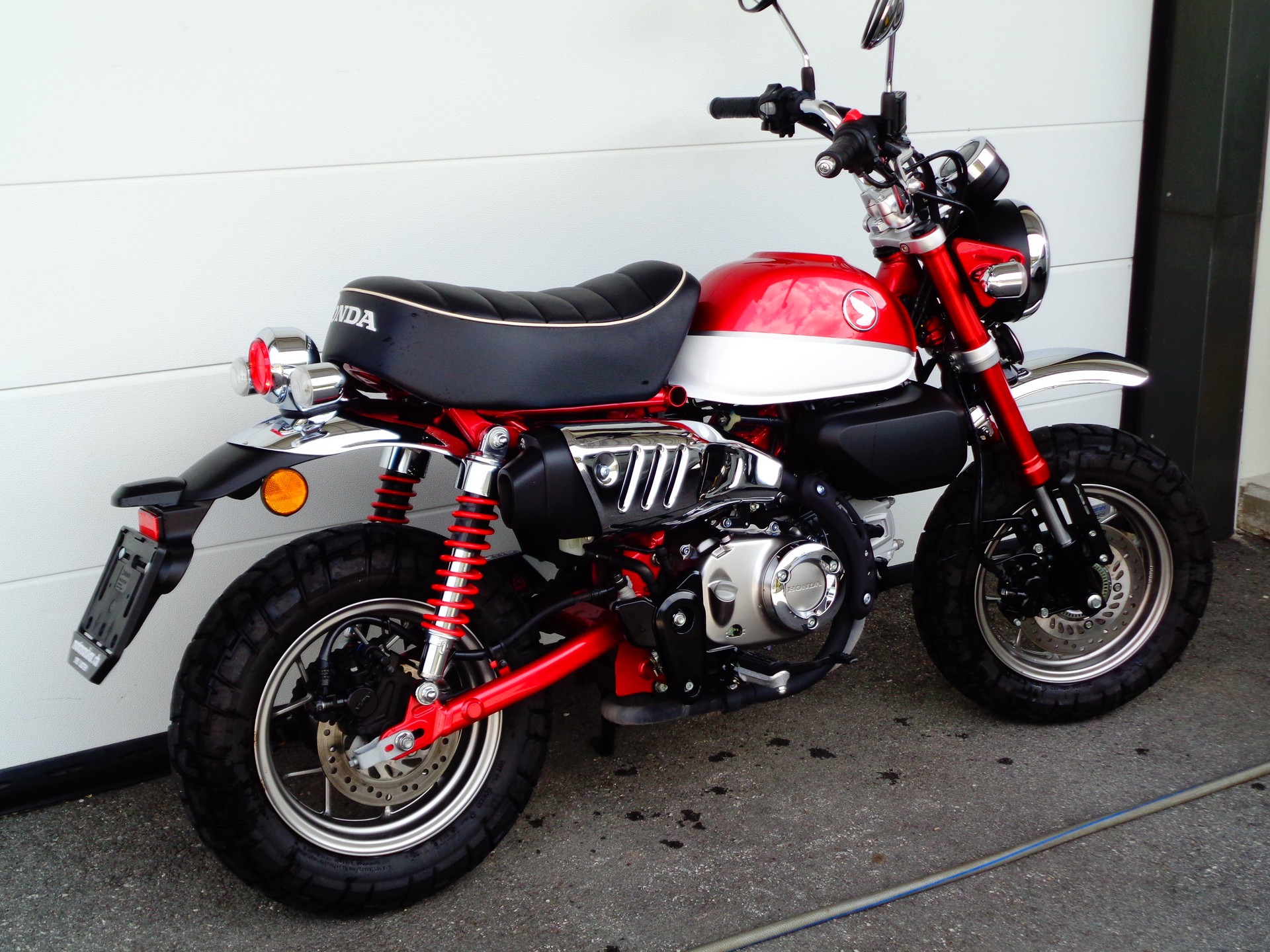HONDA Z 125 Monkey ABS-image-1