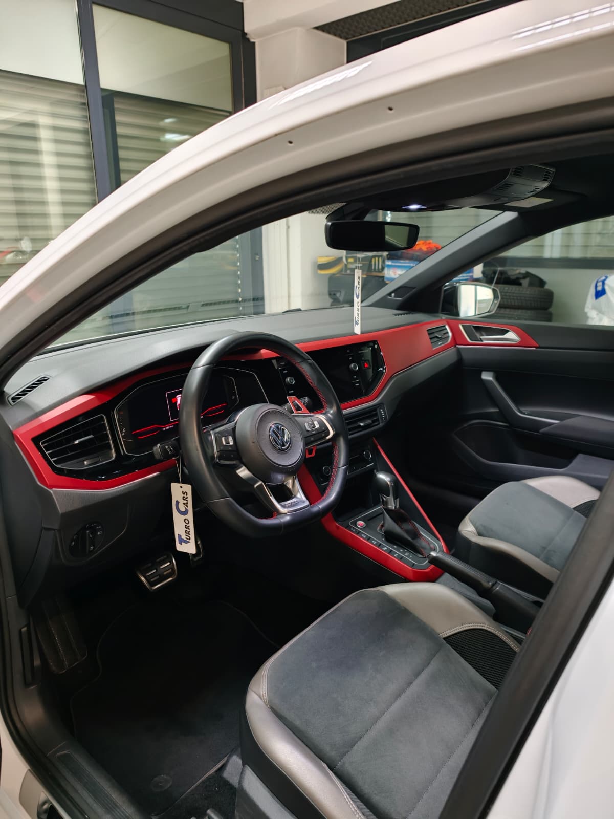 VW Polo 2.0 TSI GTI DSG MILLTEK-image-8