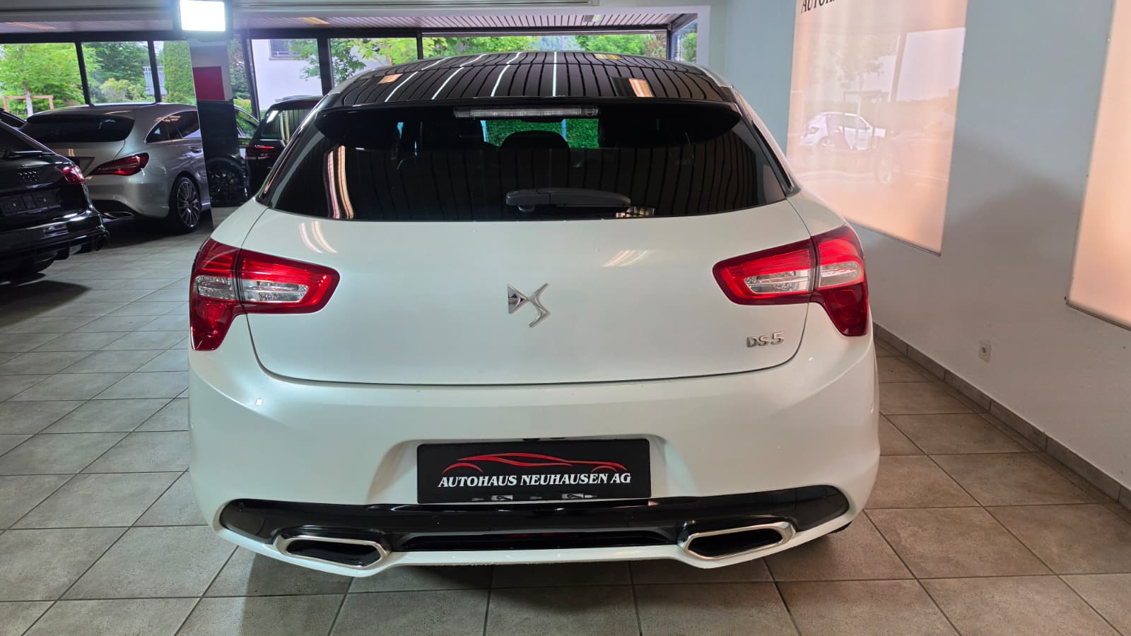 DS AUTOMOBILES DS5 2.0 e-HDi SO Chic Automatic, Top Zustand, Schweizer Fahrzeug, Frisch ab MFK und Frisch ab Service-image-13