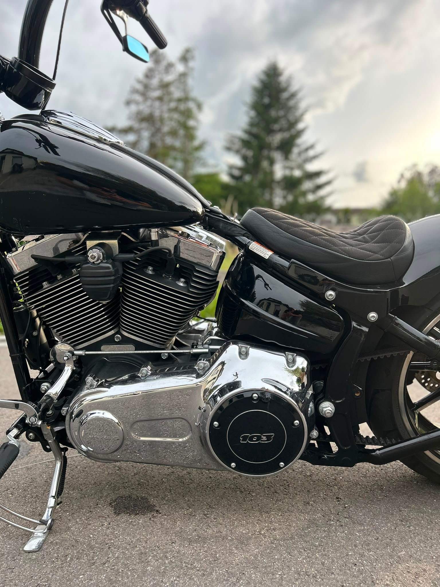 HARLEY-DAVIDSON Breakout 103-image-3