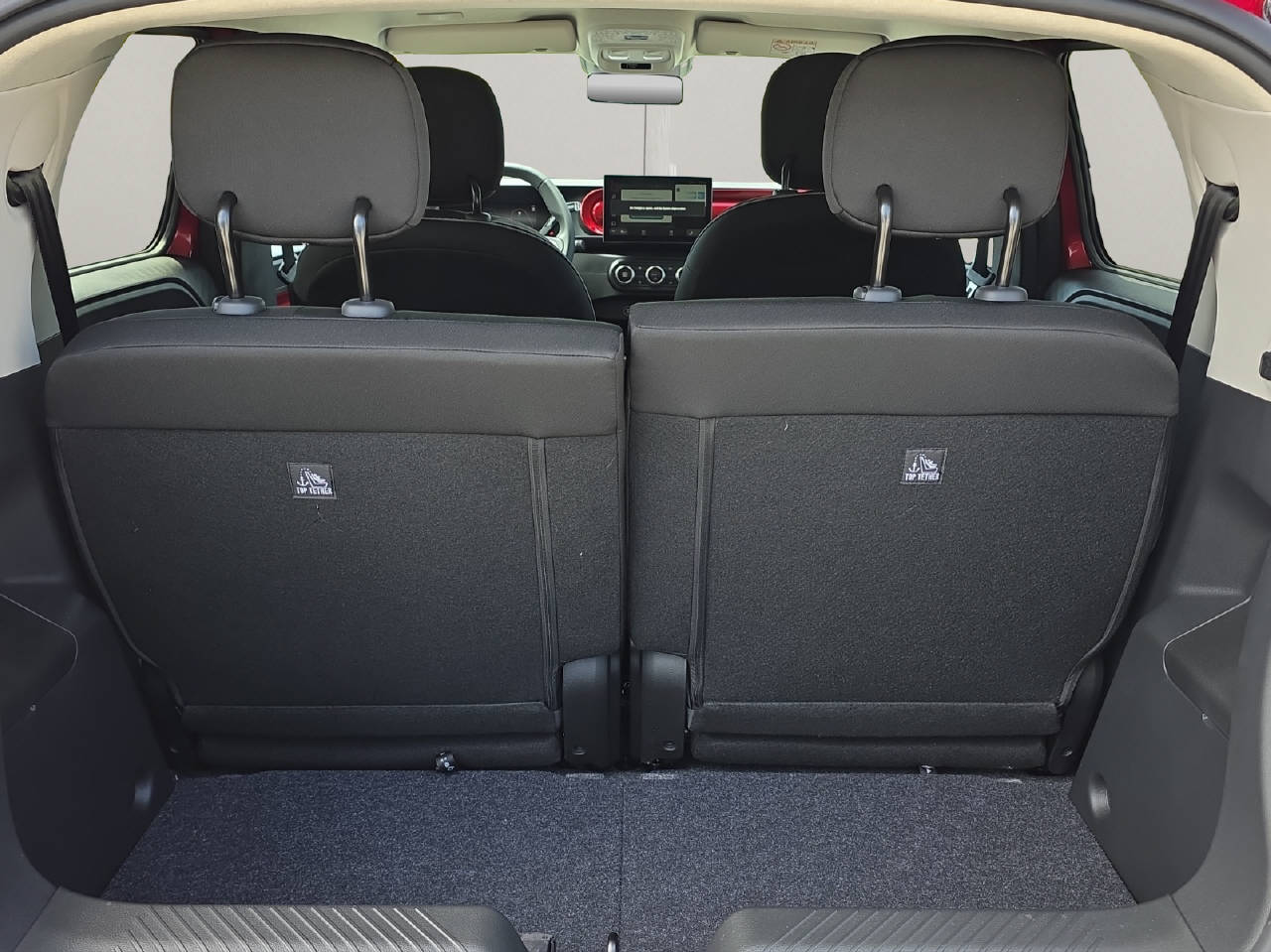 RENAULT Twingo E-Tech Urban Range techno-image-11