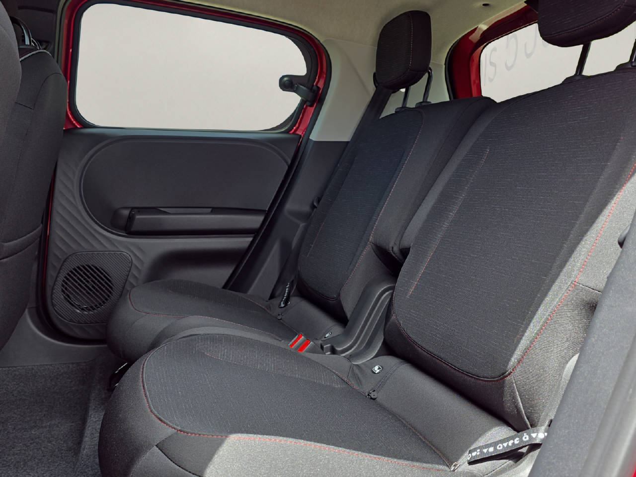 RENAULT Twingo E-Tech Urban Range techno-image-9