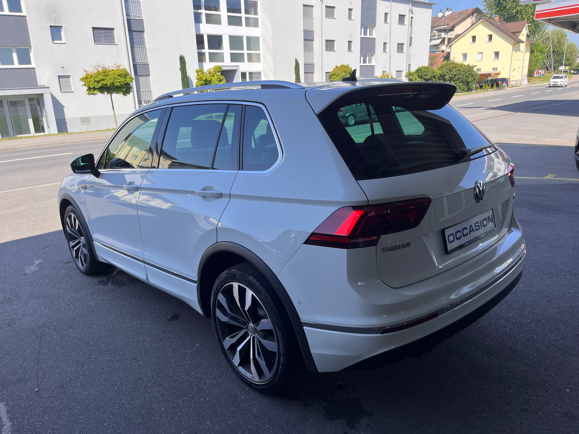 VW Tiguan 2.0TSI Highline 4Motion DSG-showroom-element-3