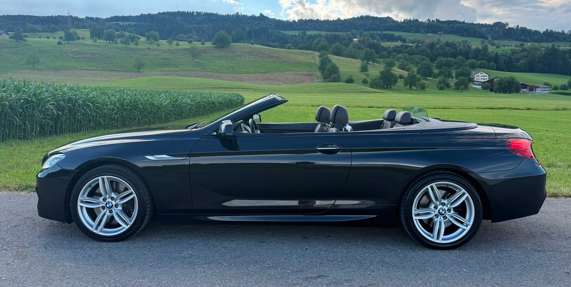 BMW 650i Cabrio xDrive M-Sportpaket Individual-image-2