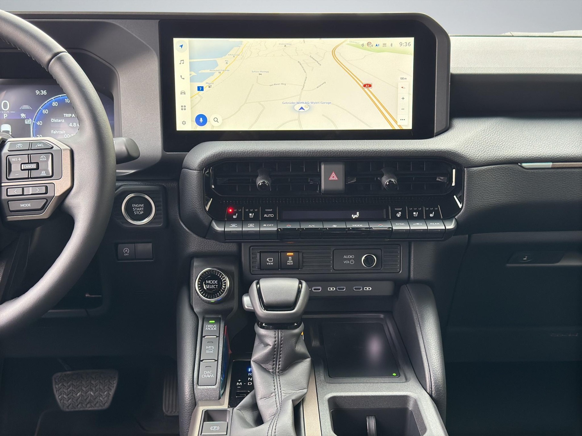 TOYOTA Land Cruiser 2.8 D 48V Style-image-12