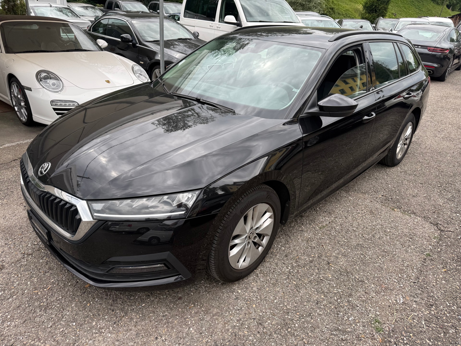 SKODA Octavia Combi 2.0 TDI DSG Ambition