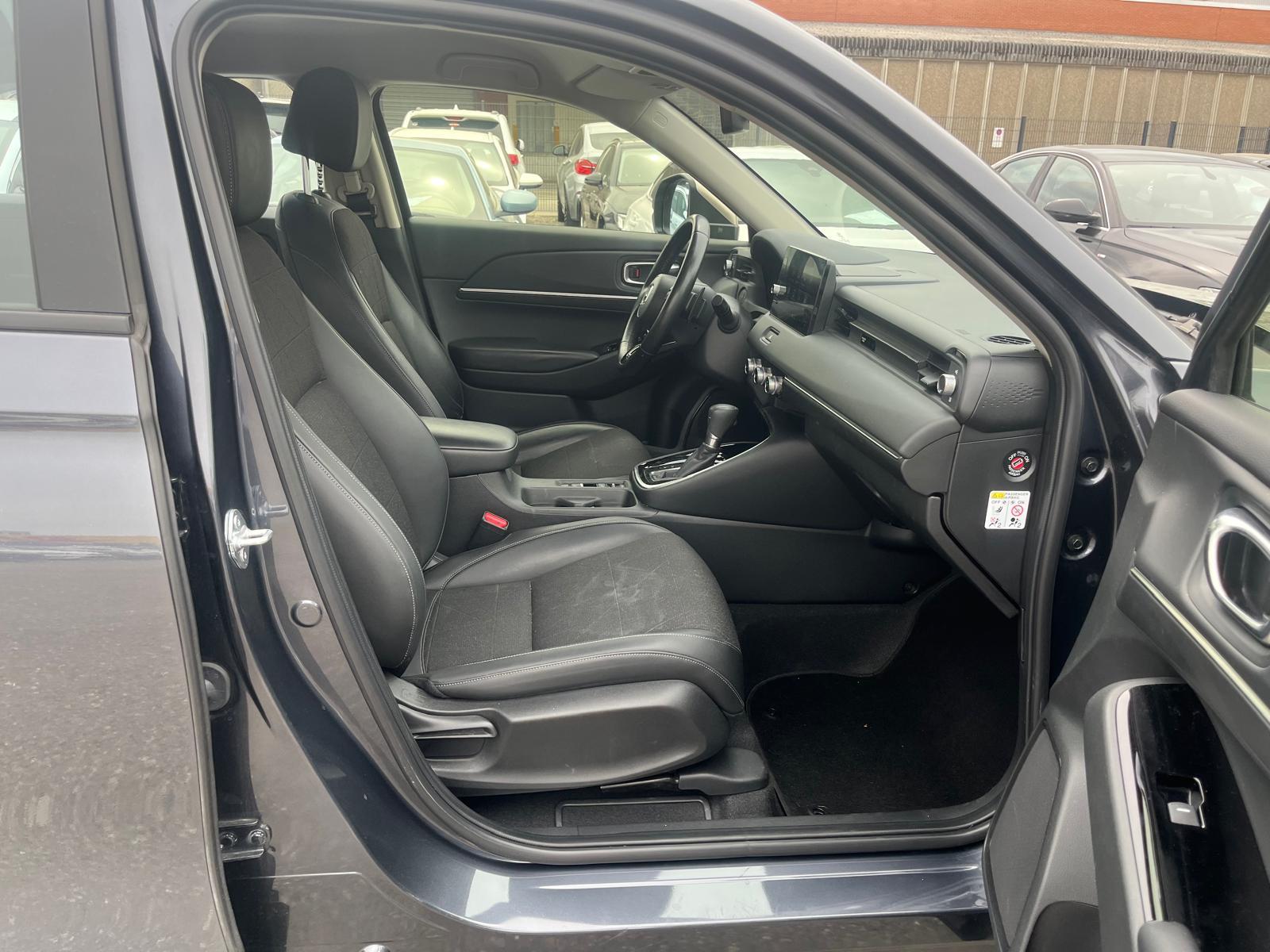 HONDA HR-V 1.5 i-MMD Advance-image-10