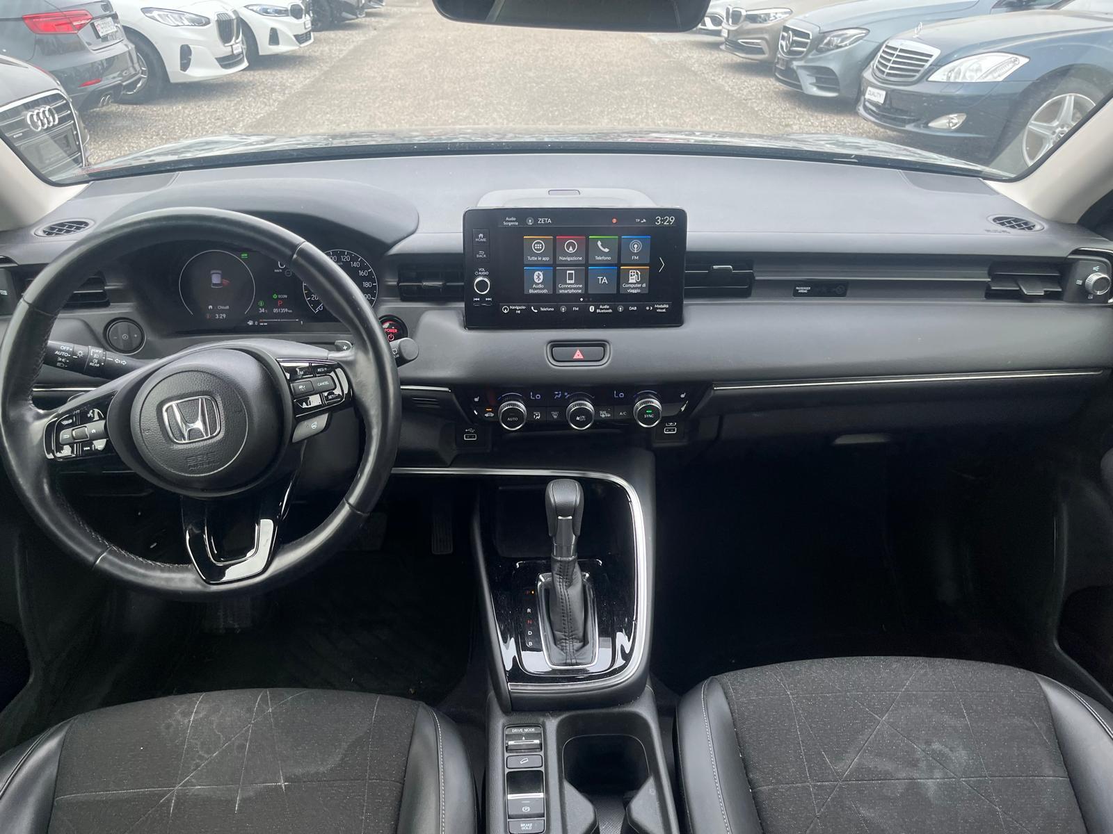 HONDA HR-V 1.5 i-MMD Advance-image-6