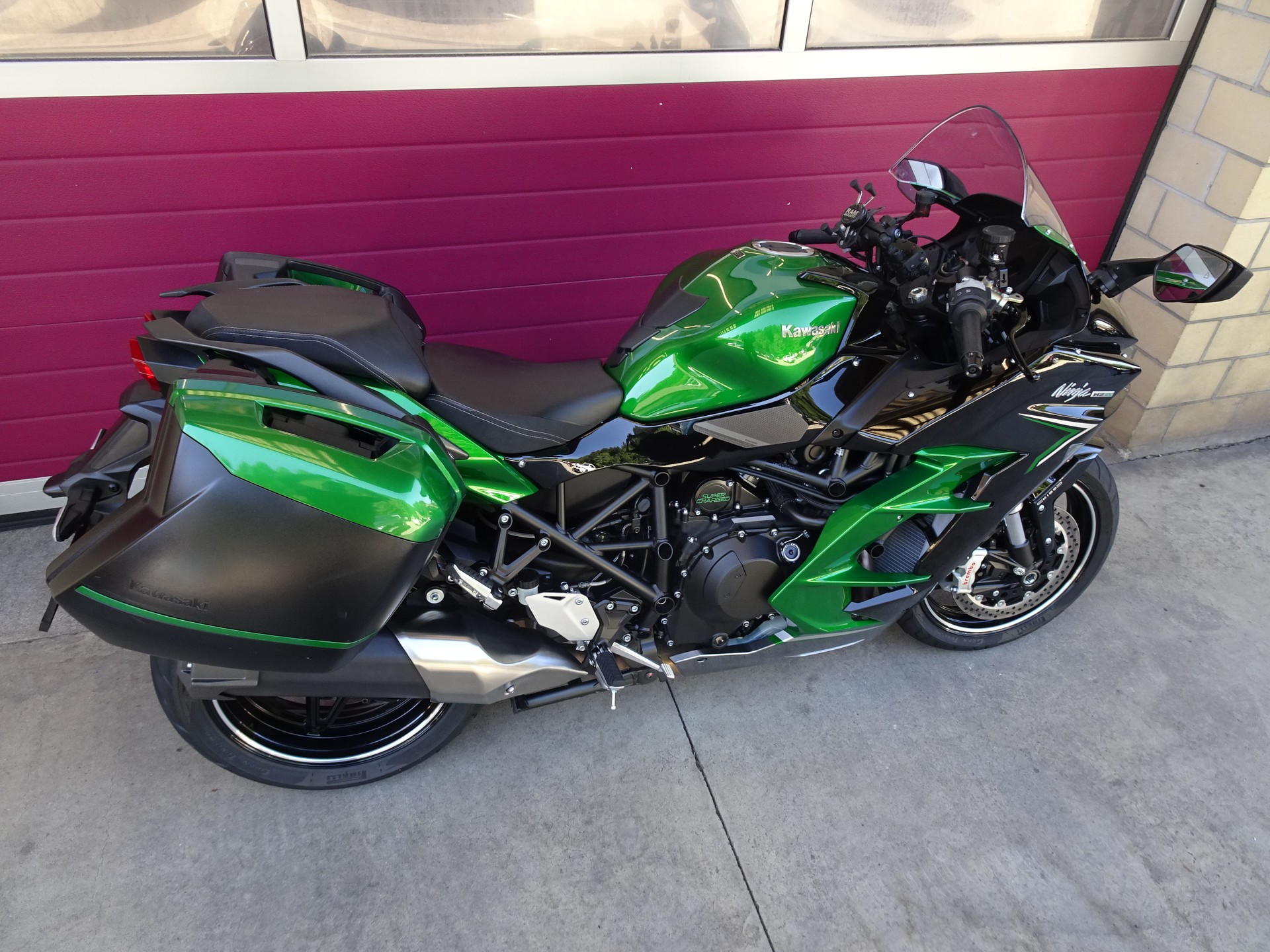 KAWASAKI Ninja H2 SX SE Tourer-image-14