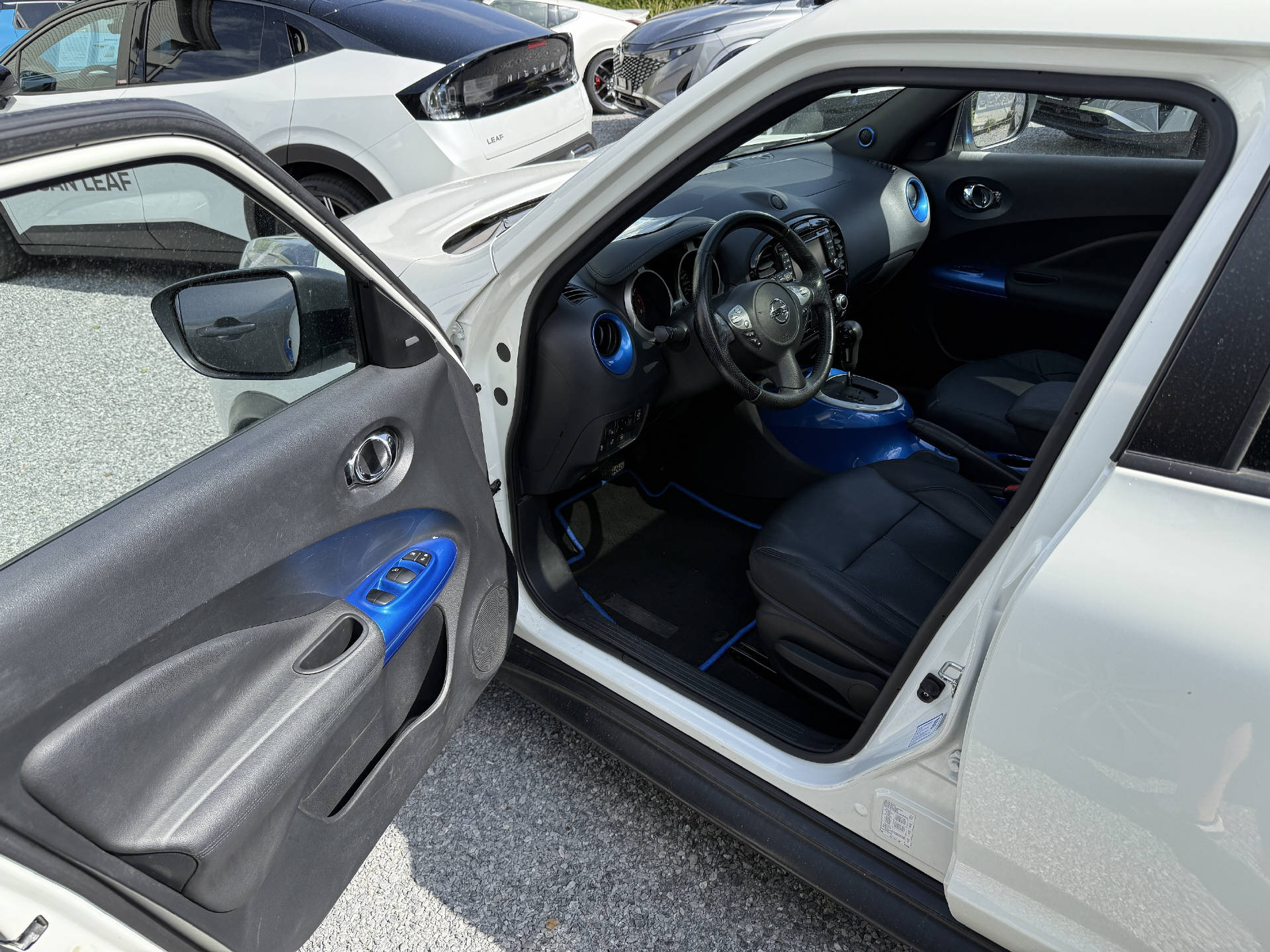 NISSAN Juke 1.6 DIG-T Tekna 4x4-image-6