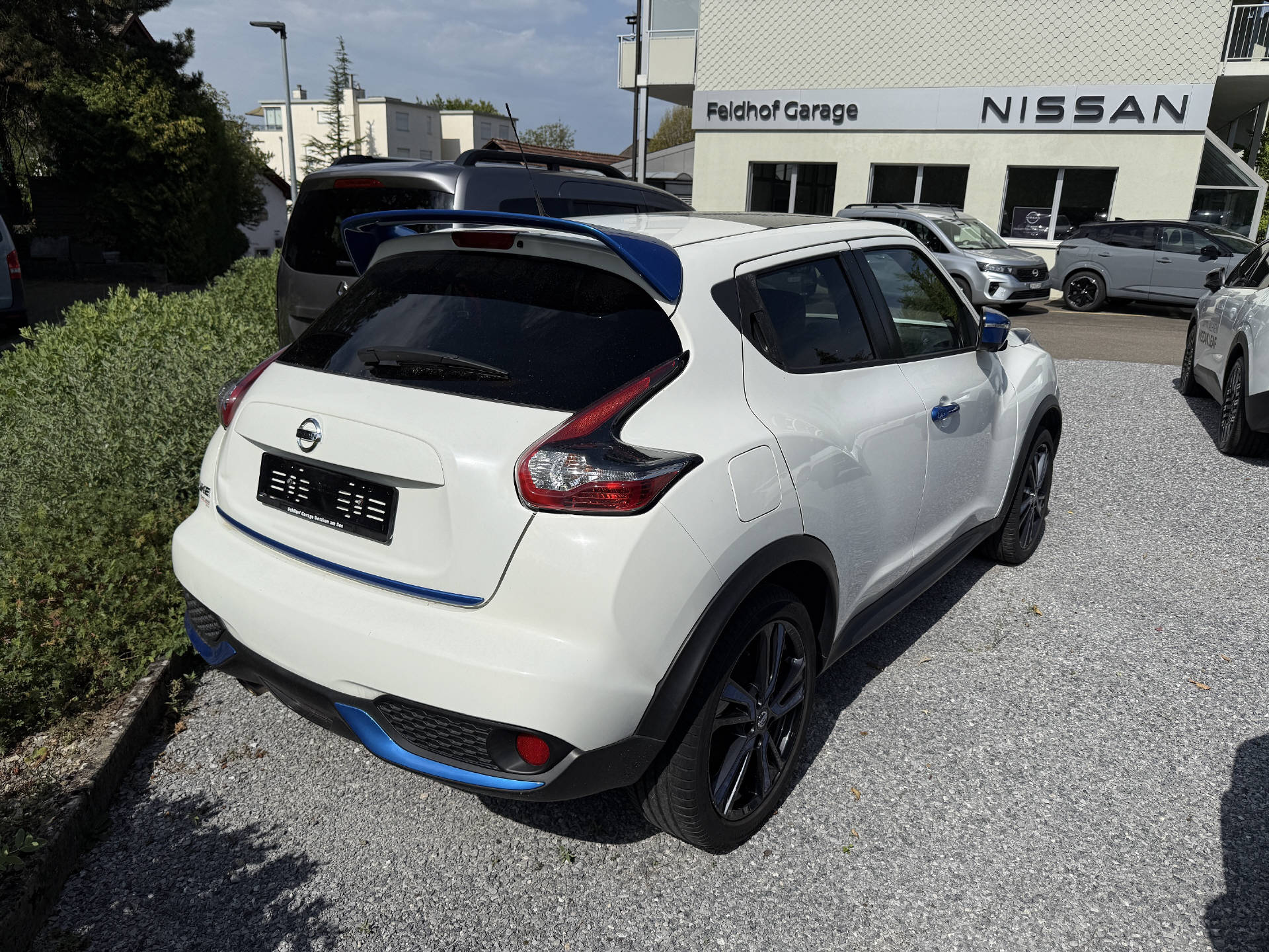 NISSAN Juke 1.6 DIG-T Tekna 4x4-showroom-element-1