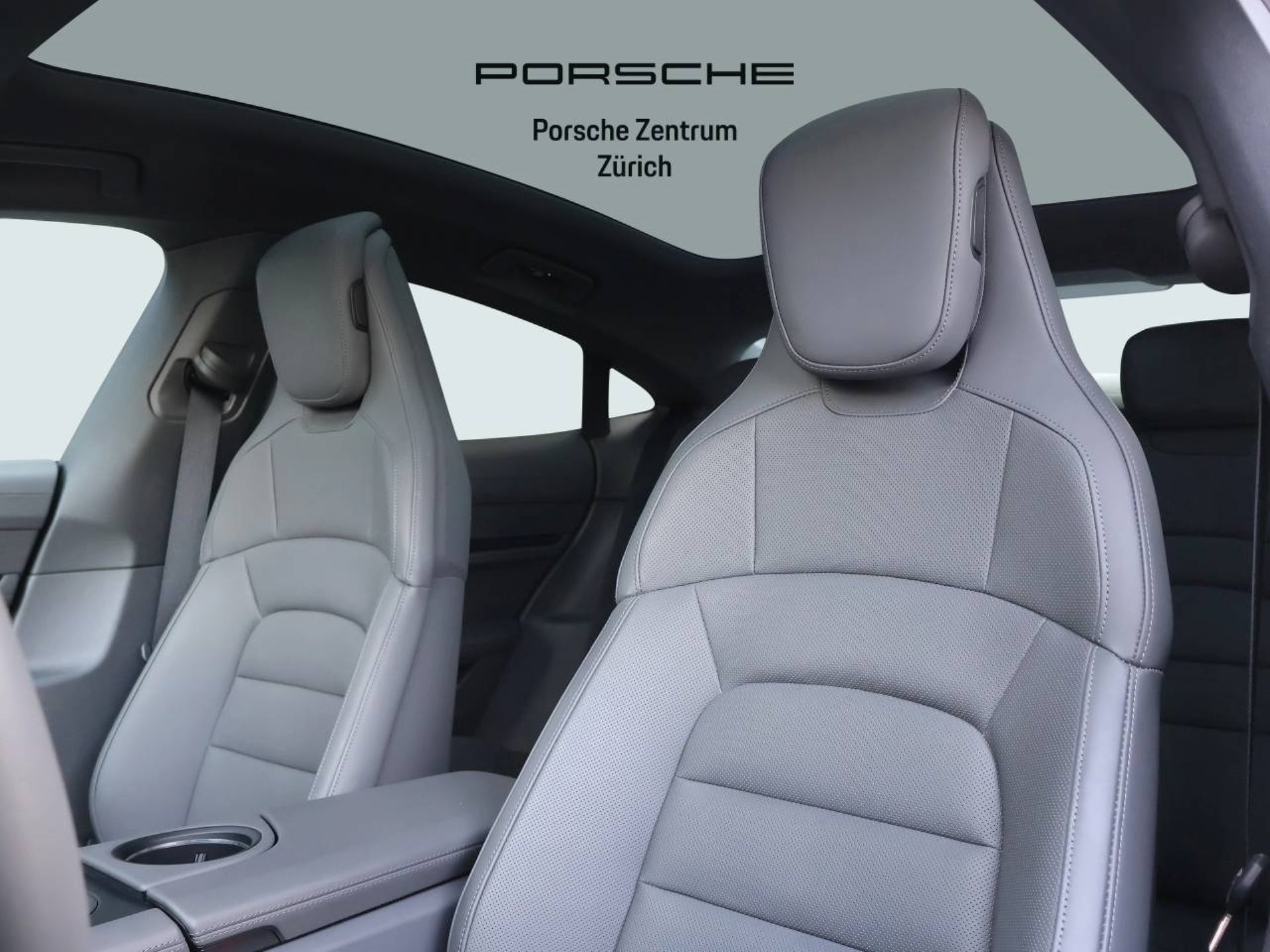 PORSCHE Taycan 4S-image-4