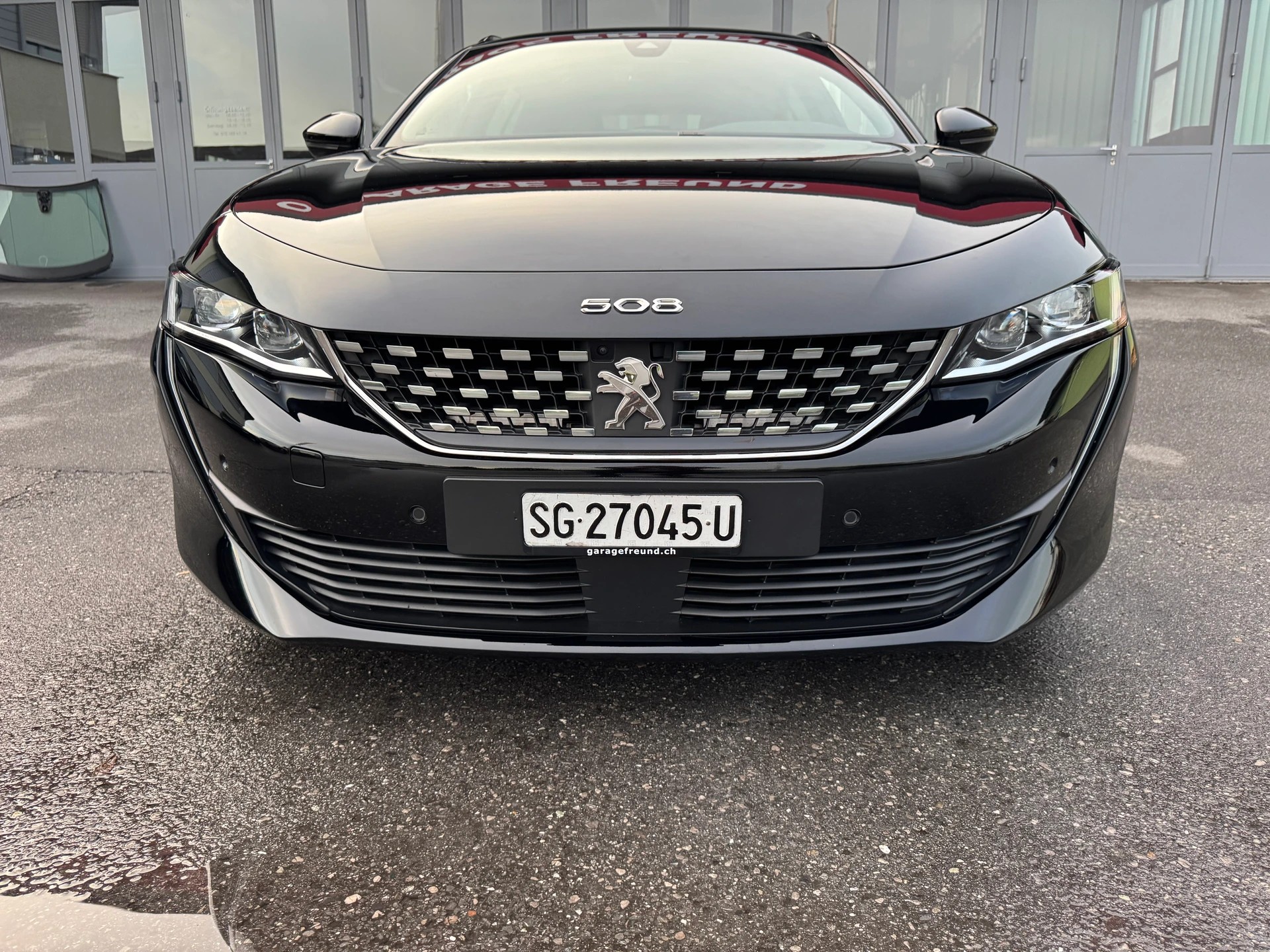 PEUGEOT 508 SW 1.5 Blue HDI GT Line EAT8-showroom-element-2