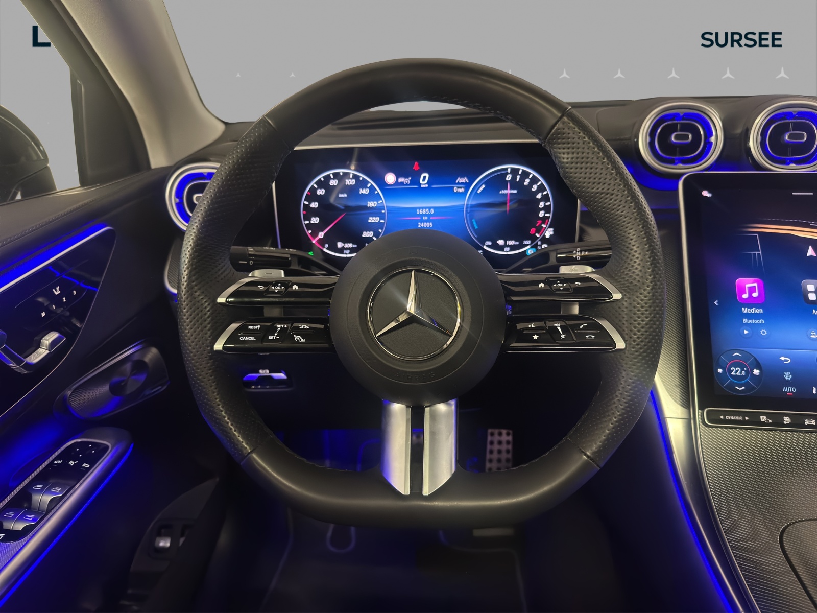 MERCEDES-BENZ GLC Coupé 300 e 4Matic 9G-Tronic-image-9