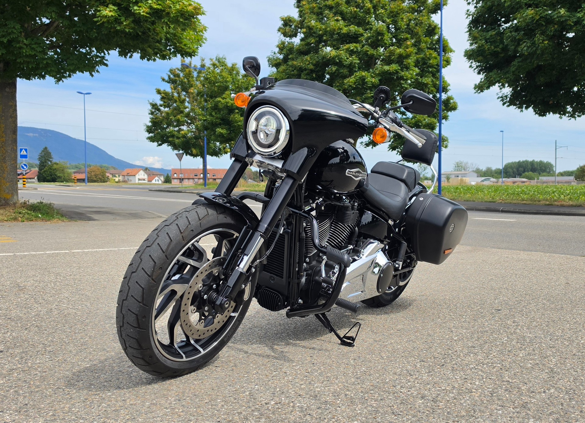 HARLEY-DAVIDSON FLSB Sport Glide 107 ABS-image-2