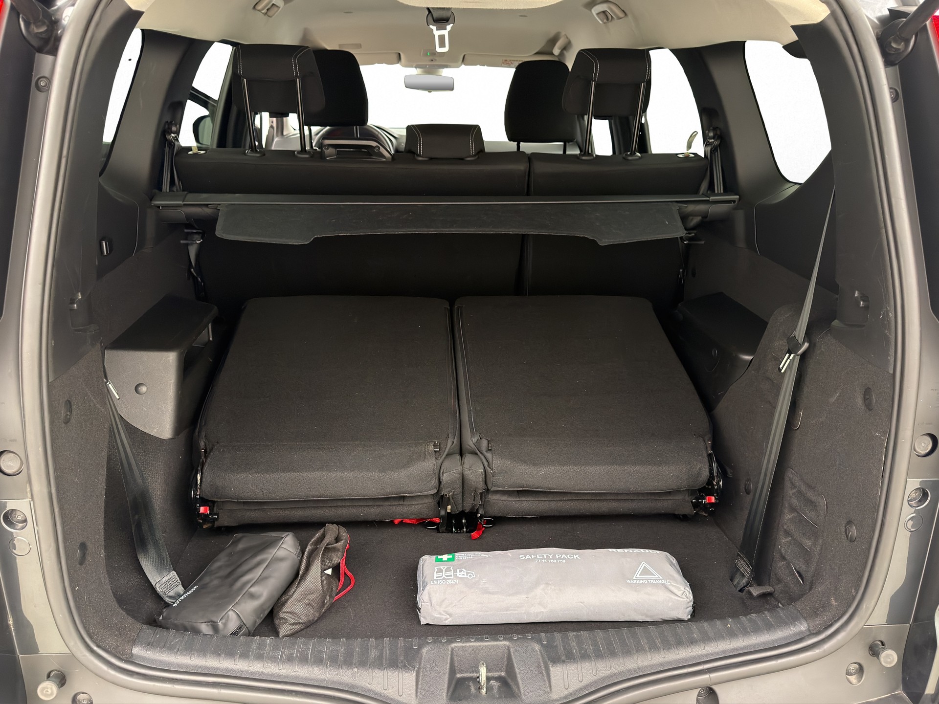 DACIA Jogger 1.0 TCe Extreme 7Plätzer-image-13