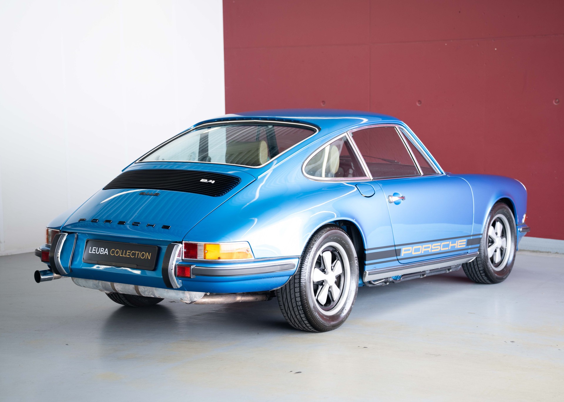 PORSCHE 911 2.4 E Oil trap (Swiss car, MY72, 1 of 1'124 produced, restored by Porsche specialist, mint condition, matching number)-image-5