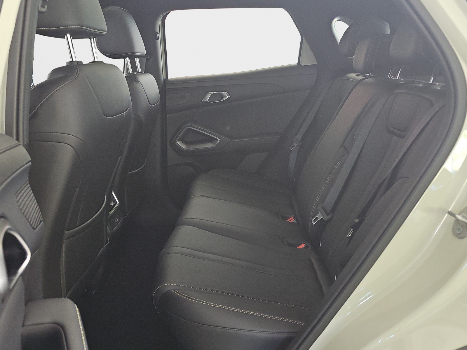 BYD Atto2 64 kWh Comfort-image-16