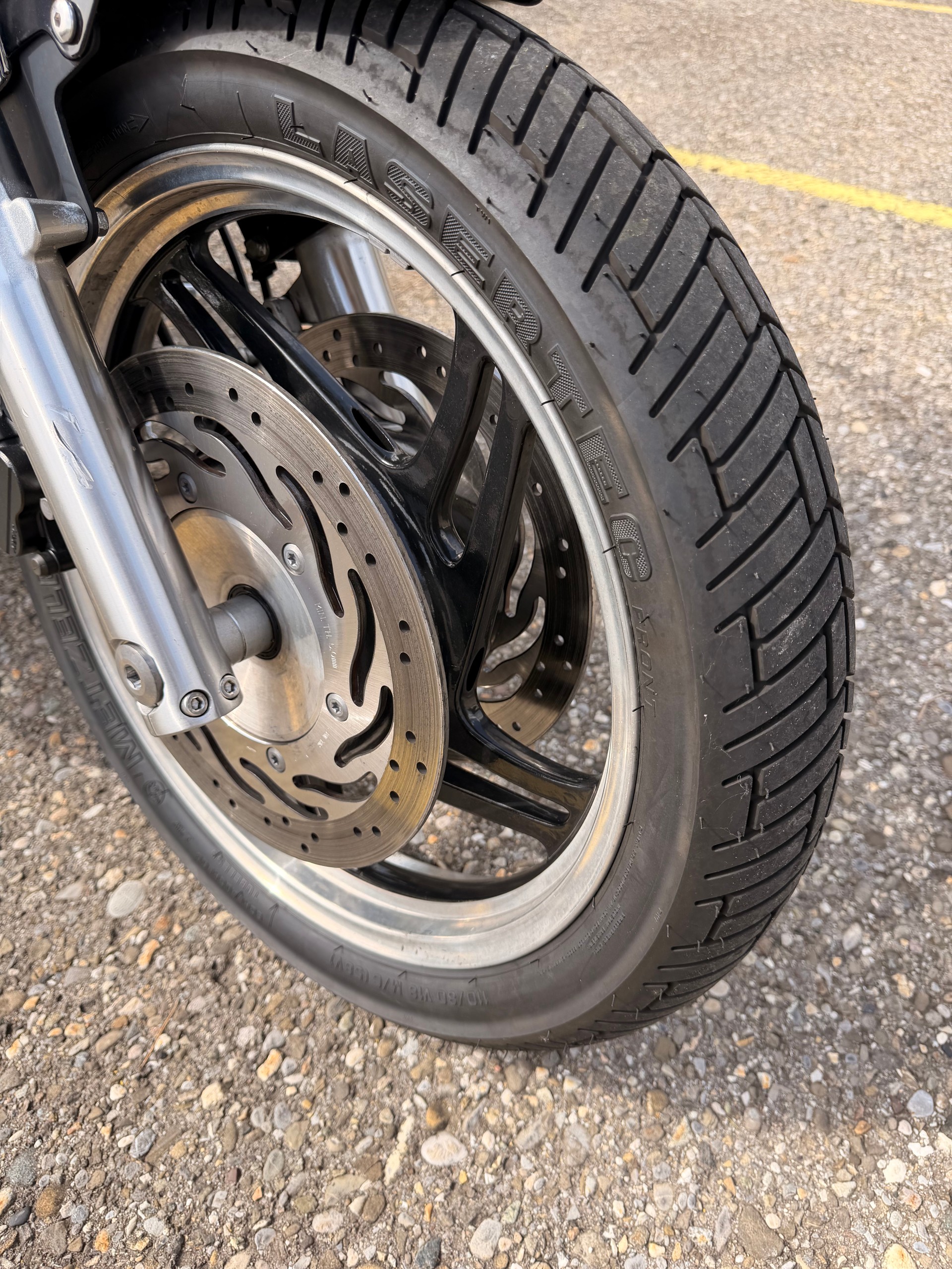 TRIUMPH Speedmaster 900 i-image-10