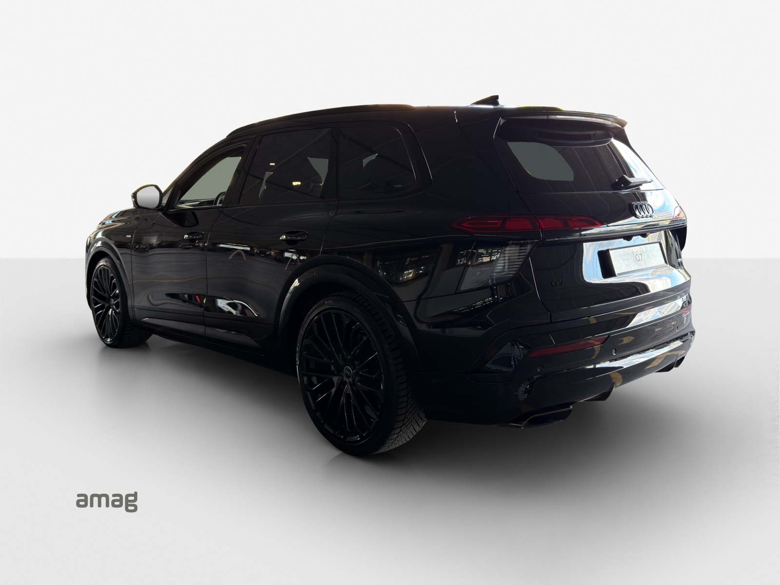 AUDI Q7 SUV TDI quattro 220 kW-showroom-element-2
