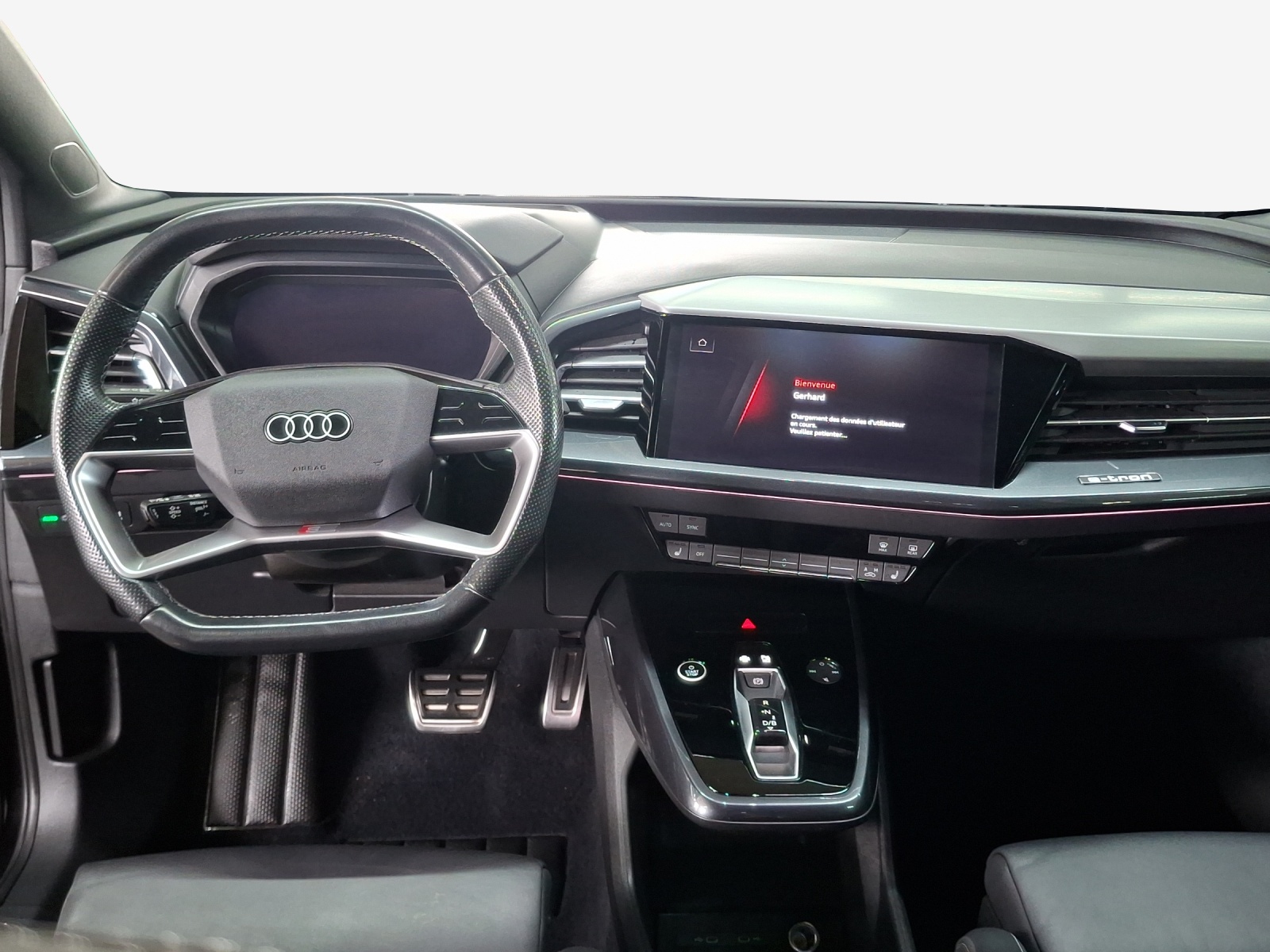 AUDI Q4 e-tron 50 quattro-image-9