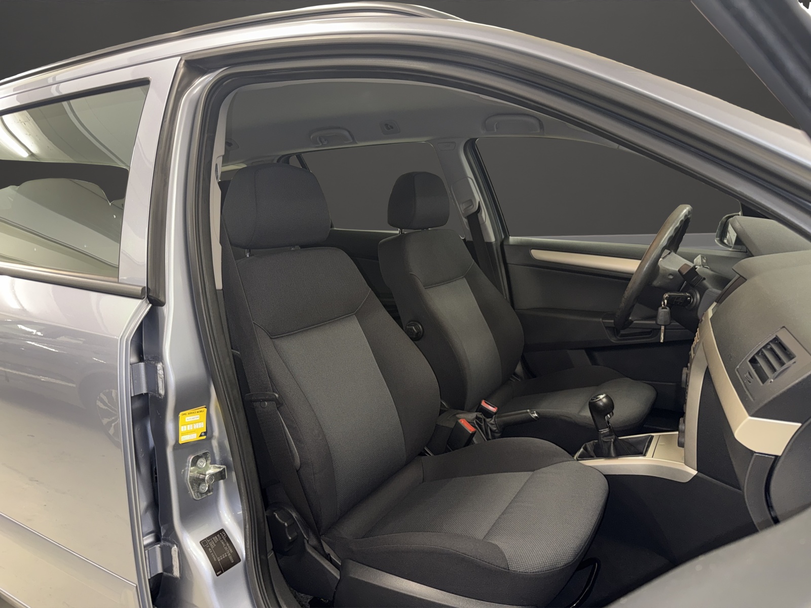 OPEL Astra Caravan 1.6i 16V Enjoy-image-7