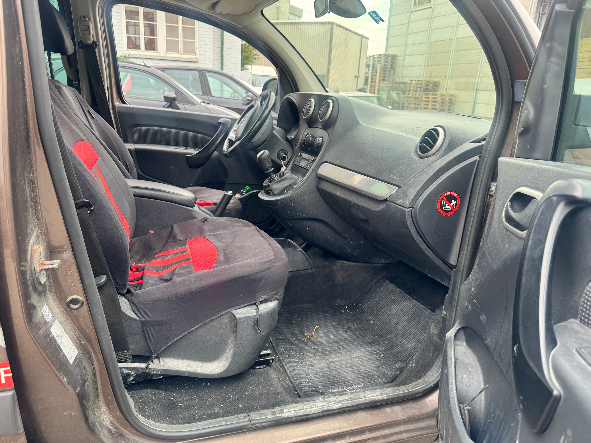 MERCEDES-BENZ Citan Tourer 111 CDI L 5-Plätzer/5 places-image-6