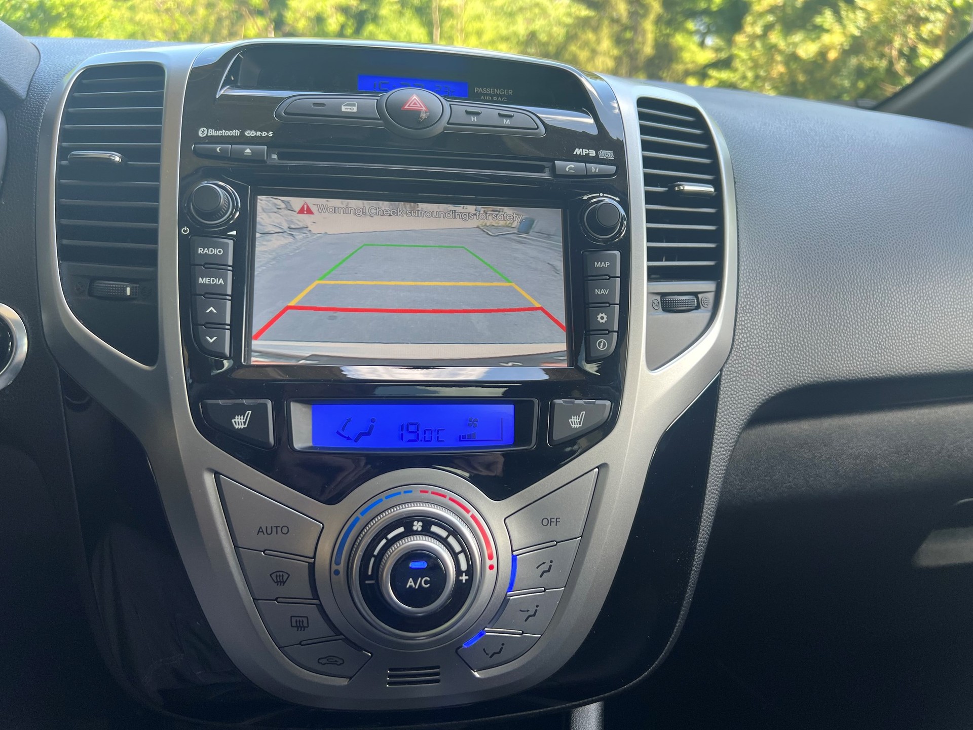 HYUNDAI iX20 1.6 Vertex Automatic-image-13